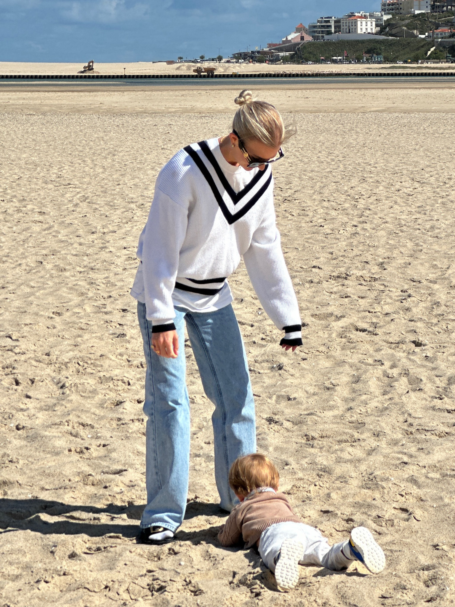 The most versatile sweater in the world saving my Euro summer 

#LTKsummer #LTKspring