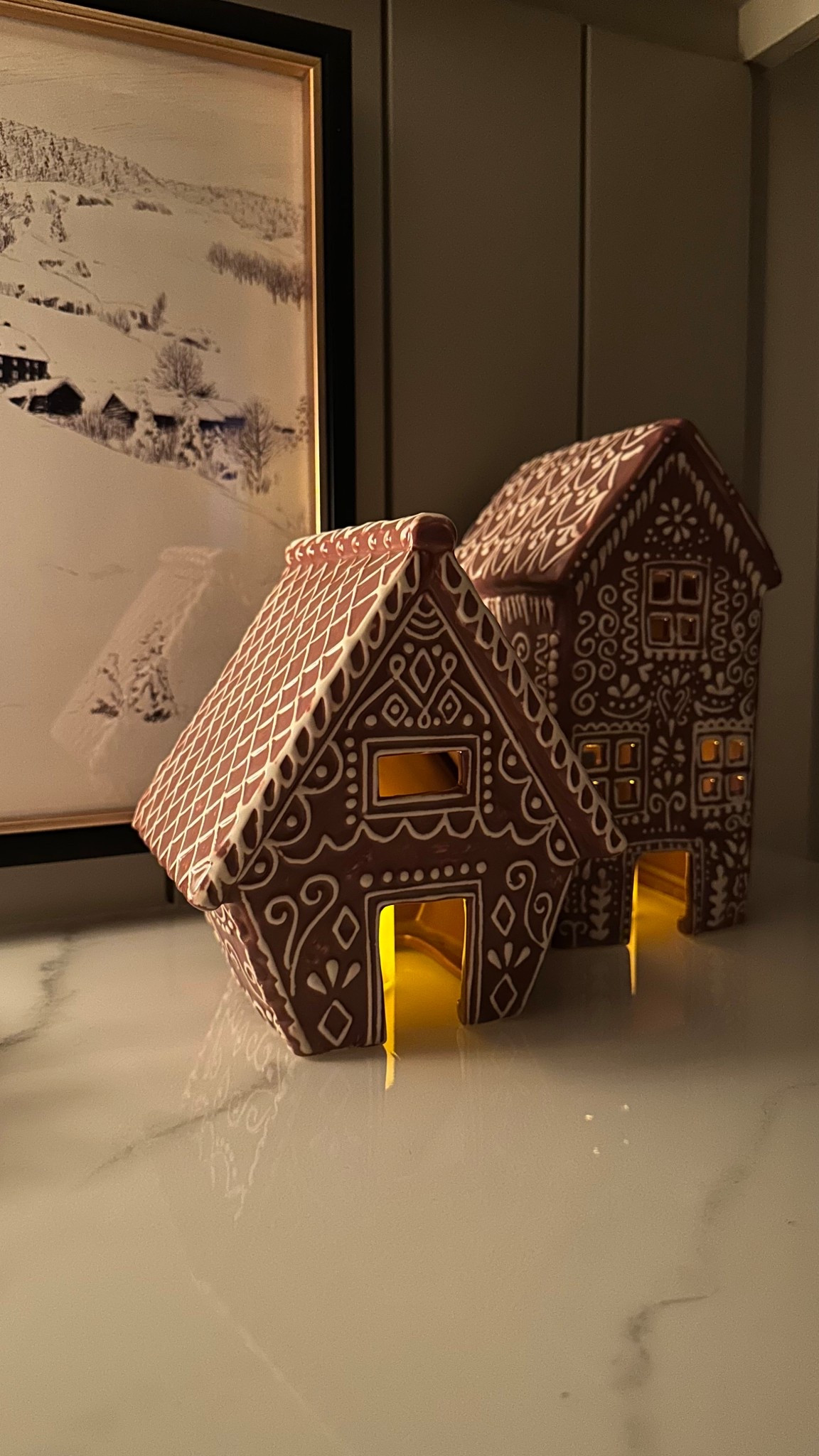 Finally splurged on these gingerbread houses since I found them on sale! They’re even better in person and I love the kitschy nostalgia they bring to the kitchen. 

#LTKFindsUnder50 #LTKHome #LTKHoliday