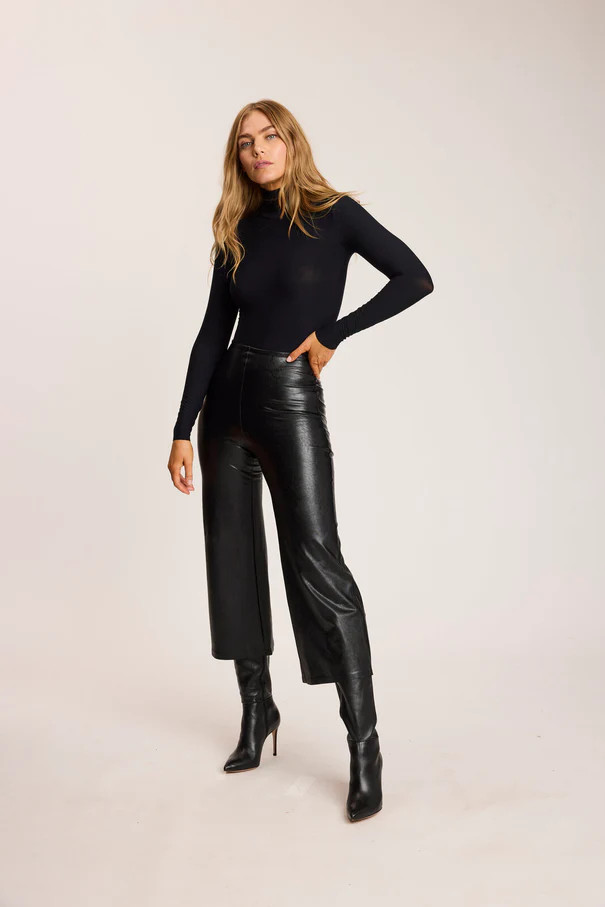 Faux Leather Cropped Wide Leg Pant | Commando®
