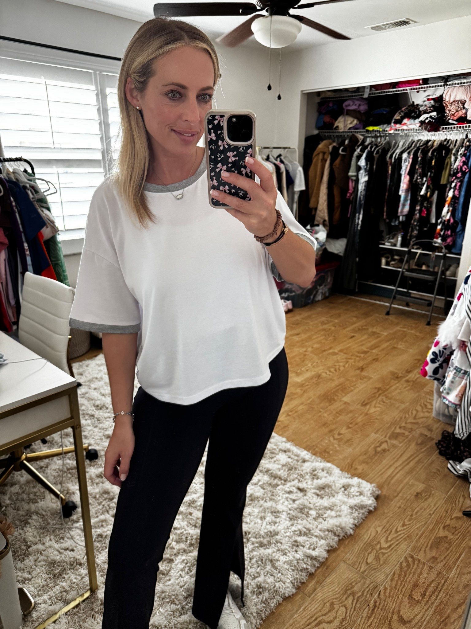 Casual outfit 

#LTKMidsize #LTKFindsUnder100 #LTKFindsUnder50