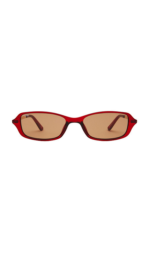 Otra Caysee Sunglasses in Red. | Revolve Clothing (Global)