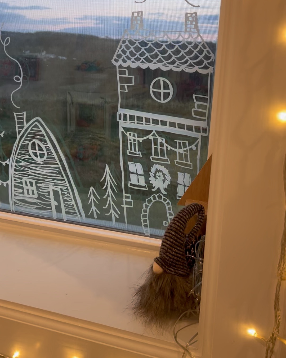 My Christmas garland shower rod hack 🙌🏼🙌🏼🙌🏼
.
Decorate with your favorite ribbon, wooden beads, bells, popcorn string, whatever!

#LTKSeasonal #LTKHome #LTKHoliday