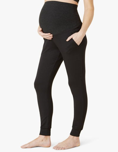 Hold Me Close Maternity Sweatpant | Beyond Yoga | Beyond Yoga