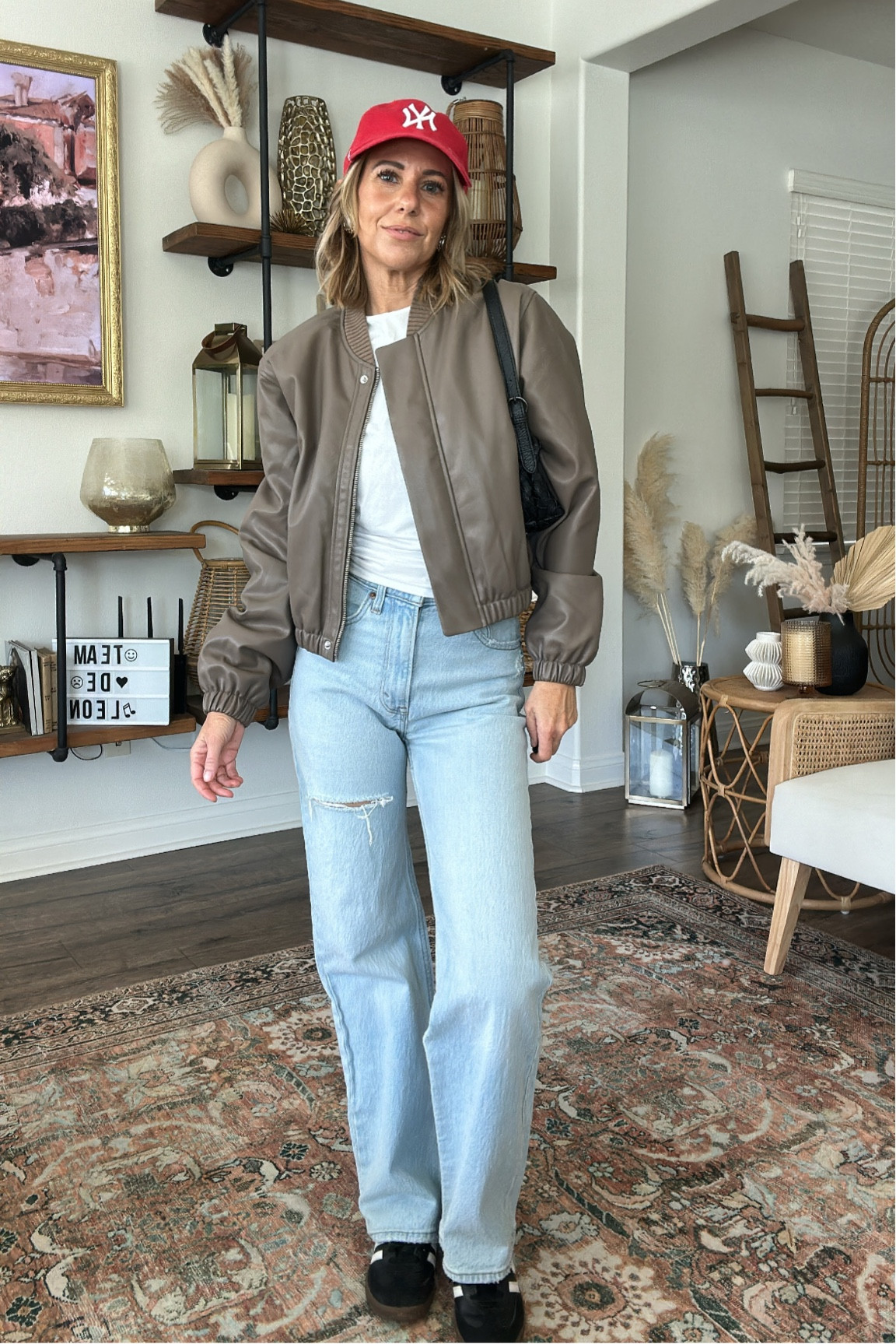 Abercrombie outfit over 50% off
Code YPBAF
White top size xs
Jacket size xs
Denim size 24 short
Amazon accessories 


#LTKfindsunder100 #LTKfindsunder50 #LTKsalealert