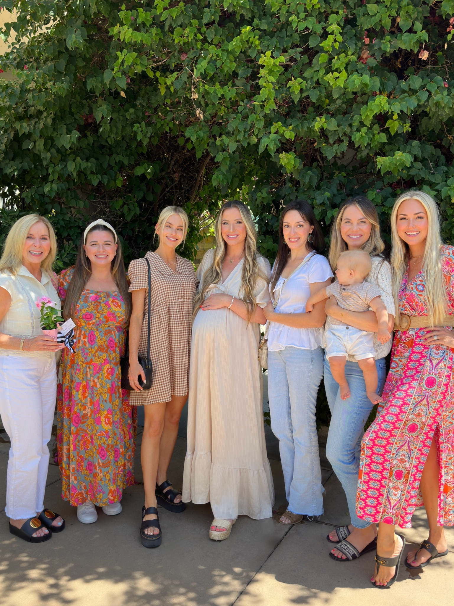 Counting down the weeks now until Baby Girl arrives🎀👶🏼 Had the best Sprinkle lunch with all these lovely ladies in my life! #34weeks #sprinkleshower 

#LTKBaby #LTKBump