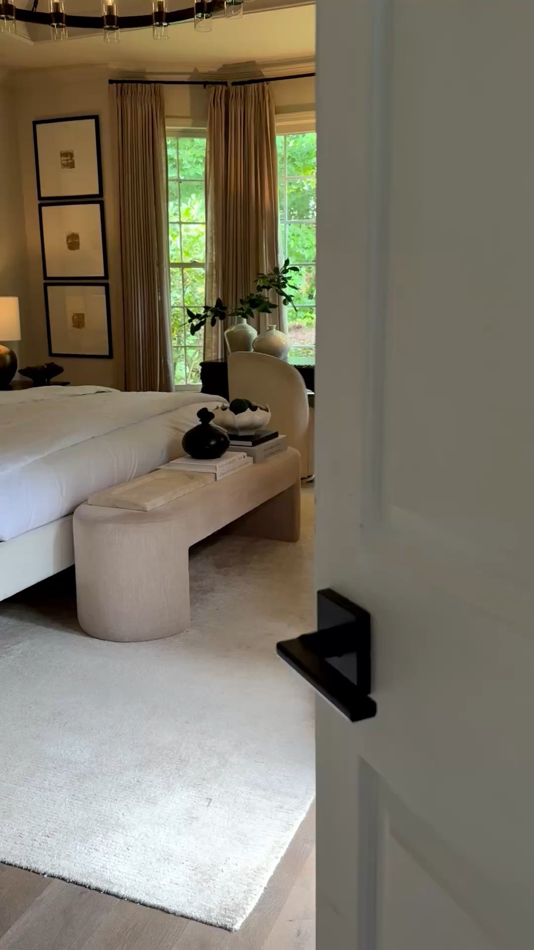 Omggg guys!! I have found THE BEST bedding & it’s affordable.

No joke. I am utterly blown away by the linen from Quince. It’s so soft and plush and when you pair that with silky soft bamboo bedding? It’s a match made in heaven! I love piling on leather, boucle, and fur pillows? Omg! I’m in heaven!!

@quince #quincepartner

#LTKHome #LTKSeasonal #LTKdayinmylife