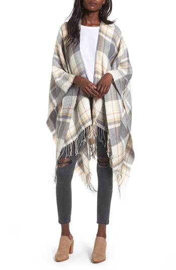 Women's Bp. Plaid Cape, Size One Size - Grey | Nordstrom