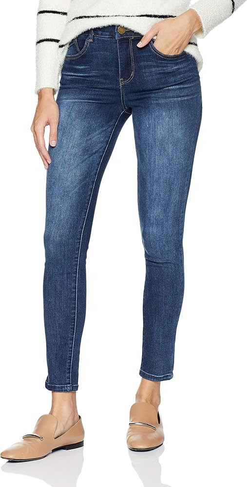 Ab Solution Itty Bitty Boot Jean | Amazon (US)