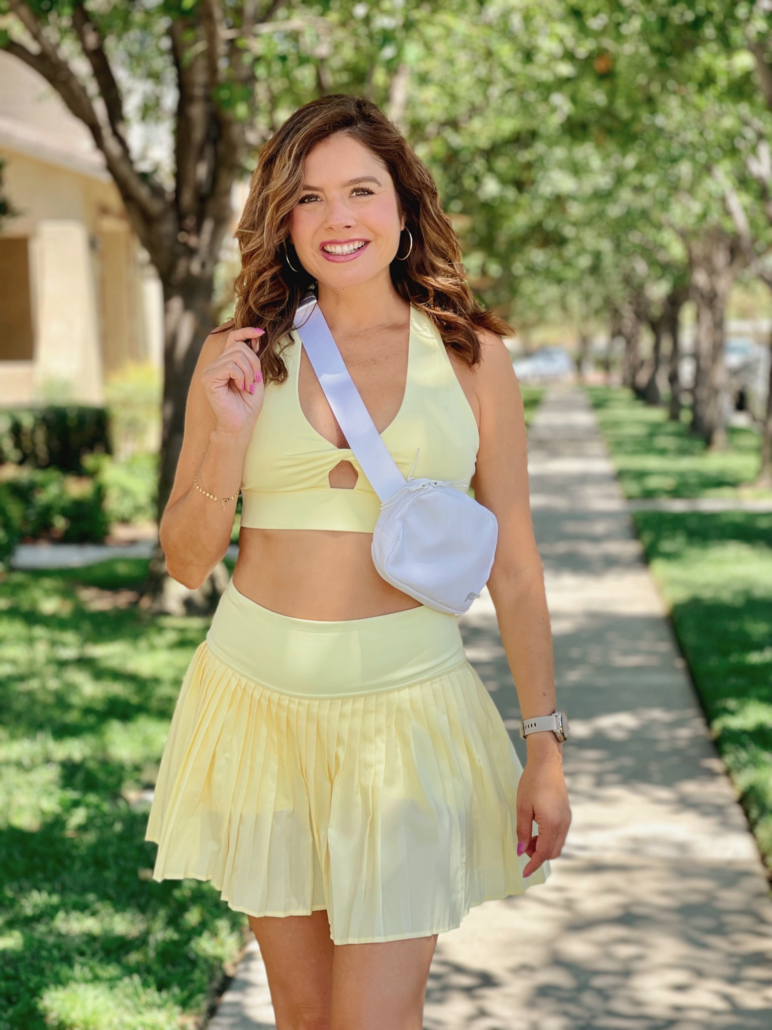 Butter yellow is in and loving it 


#LTKFindsUnder50 #LTKActive #LTKOver40