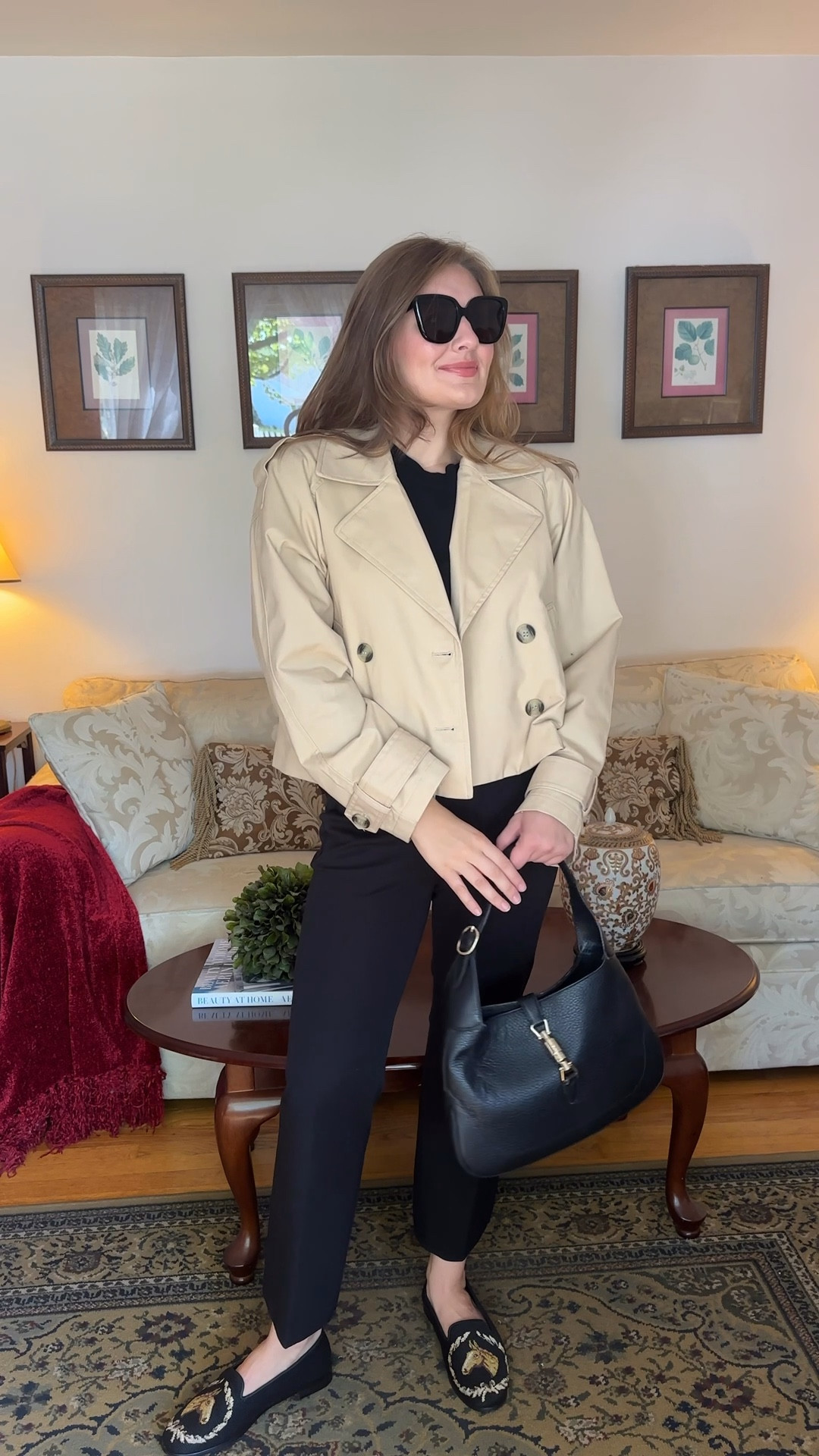 A short trench coat is so classy for fall! I love mine from @hm 🤍 It’s perfect for chilly days! 


#LTKWorkwear #LTKStyleTip #LTKSeasonal