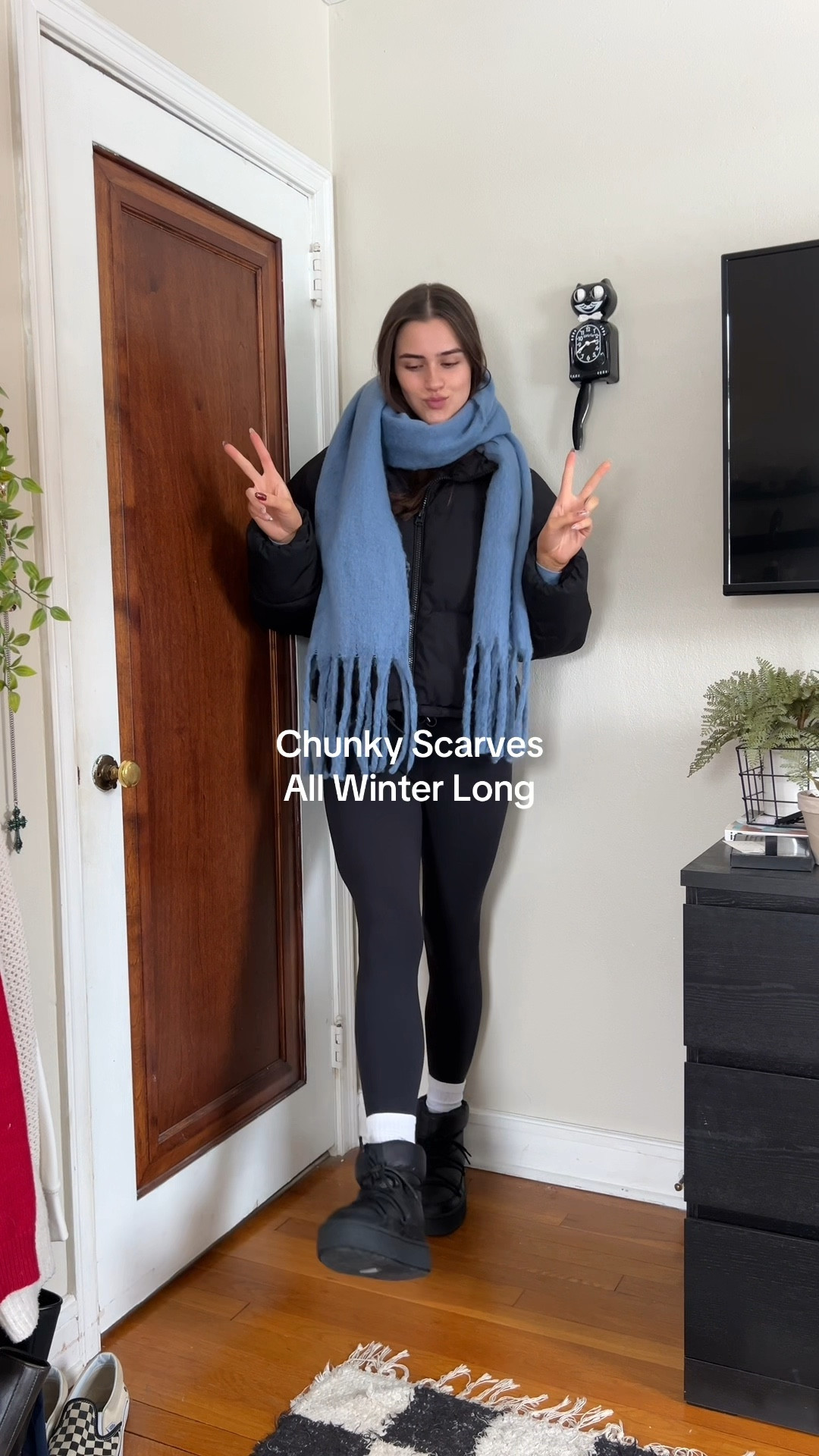Chunky Scarves all winter long!! 🧣❄️🫶🏼💋

#LTKFindsUnder100 #LTKStyleTip #LTKSeasonal