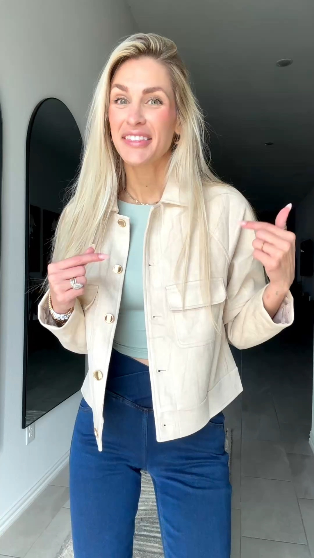 This faux suede cropped shacket is giving vintage barn vibes but make it trendy.
The suede feels soft and matte, not shiny, which makes it look way more expensive.
The button-down style makes it easy to layer over tanks, knits, or turtlenecks, and the cropped fit pairs perfectly with high-waisted jeans and boots.
It works for fall straight into winter and instantly adds that cool, effortless, cozy-cowgirl feel to any outfit.
If you love neutral, timeless layers—this one’s a must.

#LTKTall #LTKSaleAlert #LTKSeasonal
