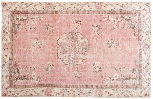 Meene
            
              Vintage Turkish Rug | Revival Rugs 