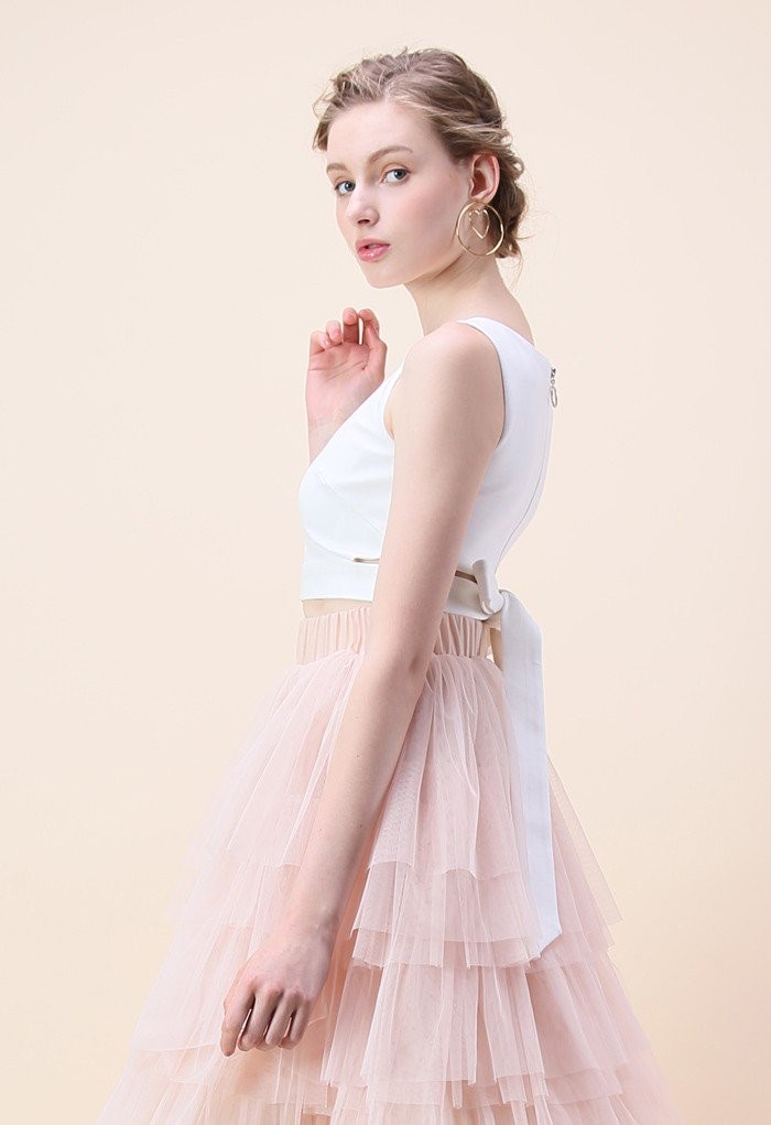 A Fan of Bowknot Crop Top in White | Chicwish