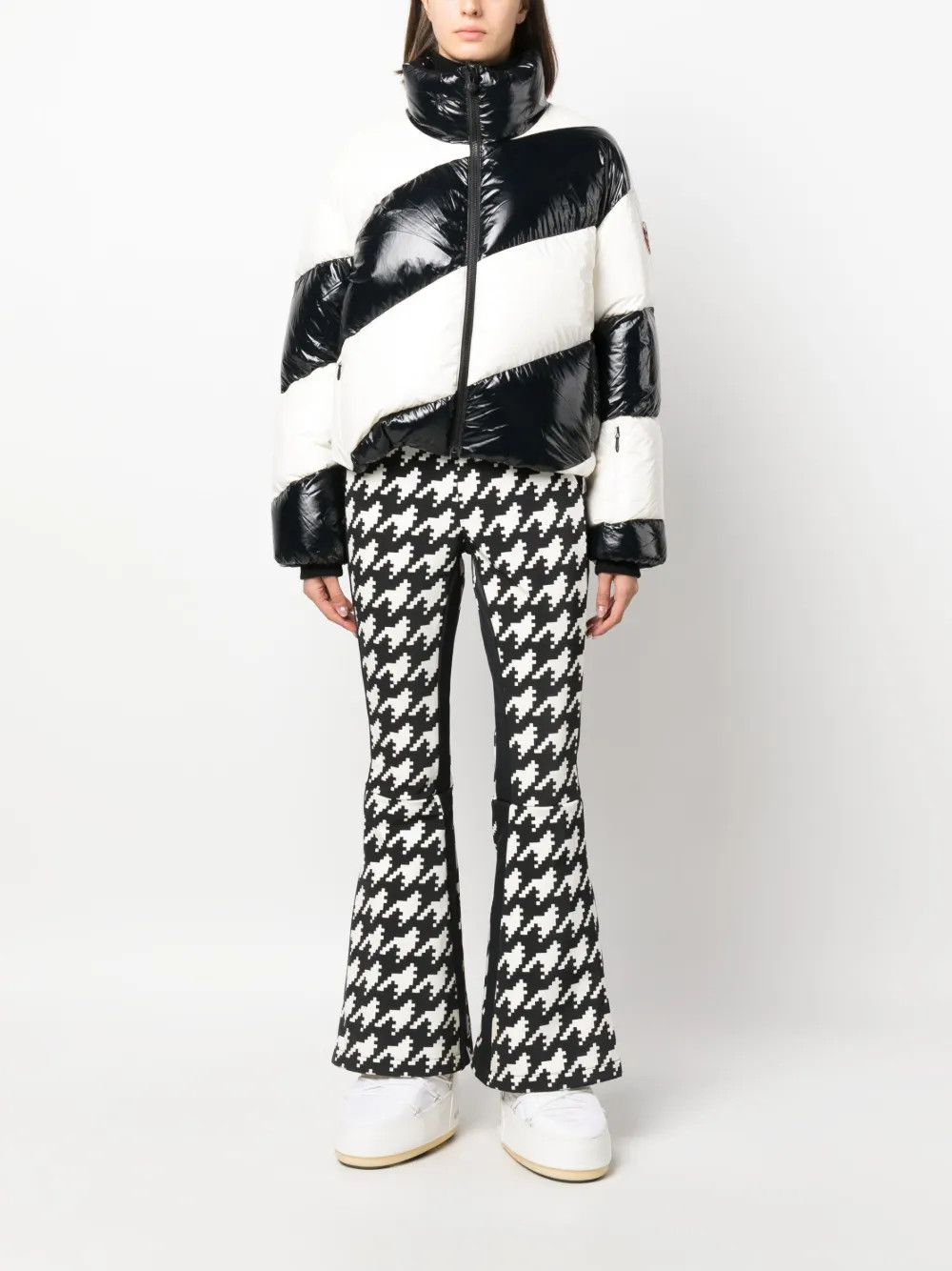 Perfect Moment Super Mojo III Ski Jacket | Black | FARFETCH UK | Farfetch Global