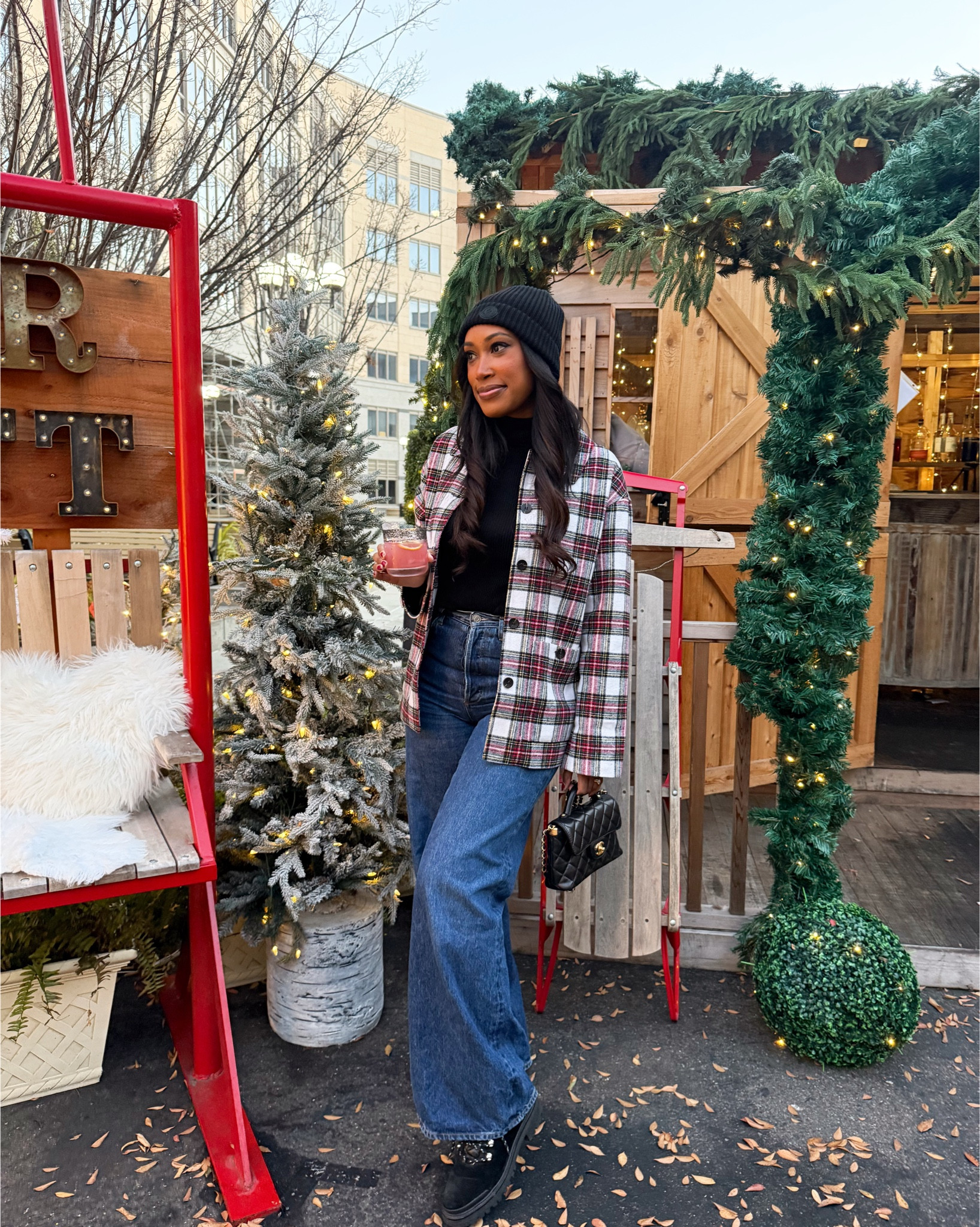 Après ski with WAYF ⛷️❄️🌲✨

#LTKSaleAlert #LTKootd #LTKHoliday