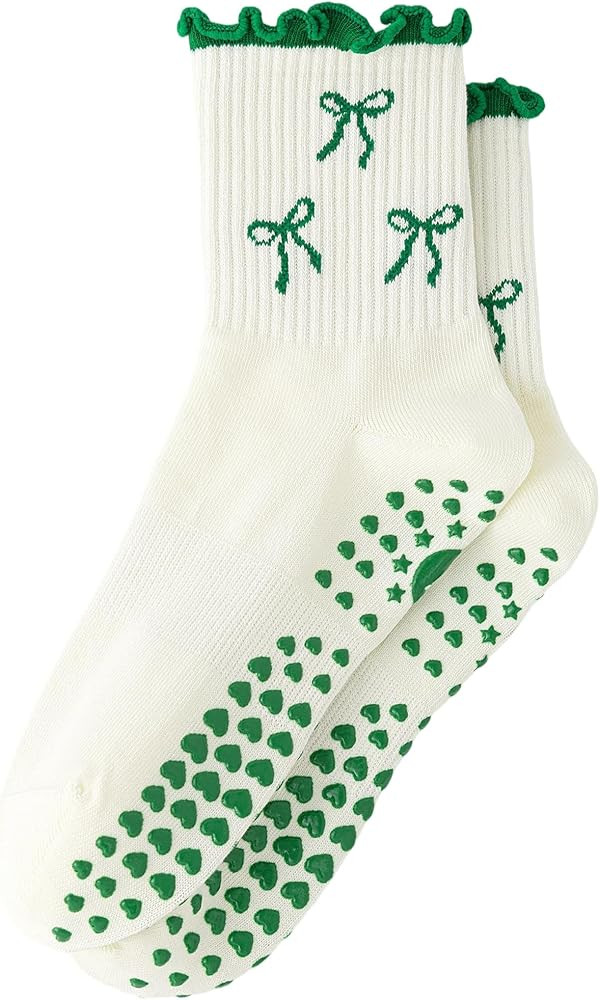 Pilates Grip Socks for Women Yoga Grippy Socks Cute Barre Non Skid Athletic Crew Sticky Sock Work... | Amazon (CA)