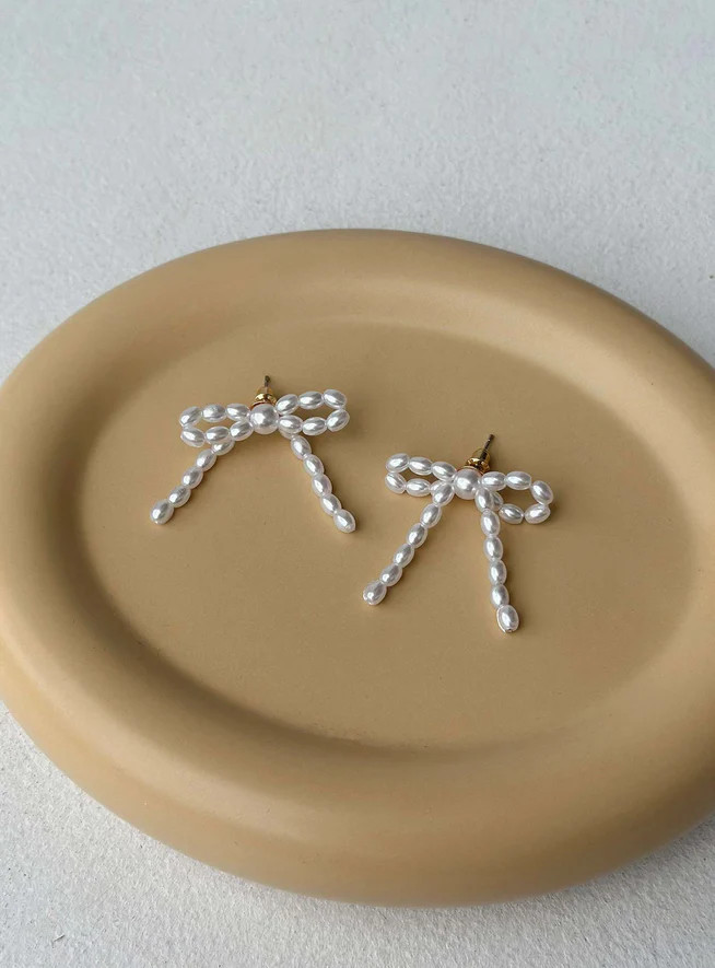 Hazal Earrings Pearl | Princess Polly US