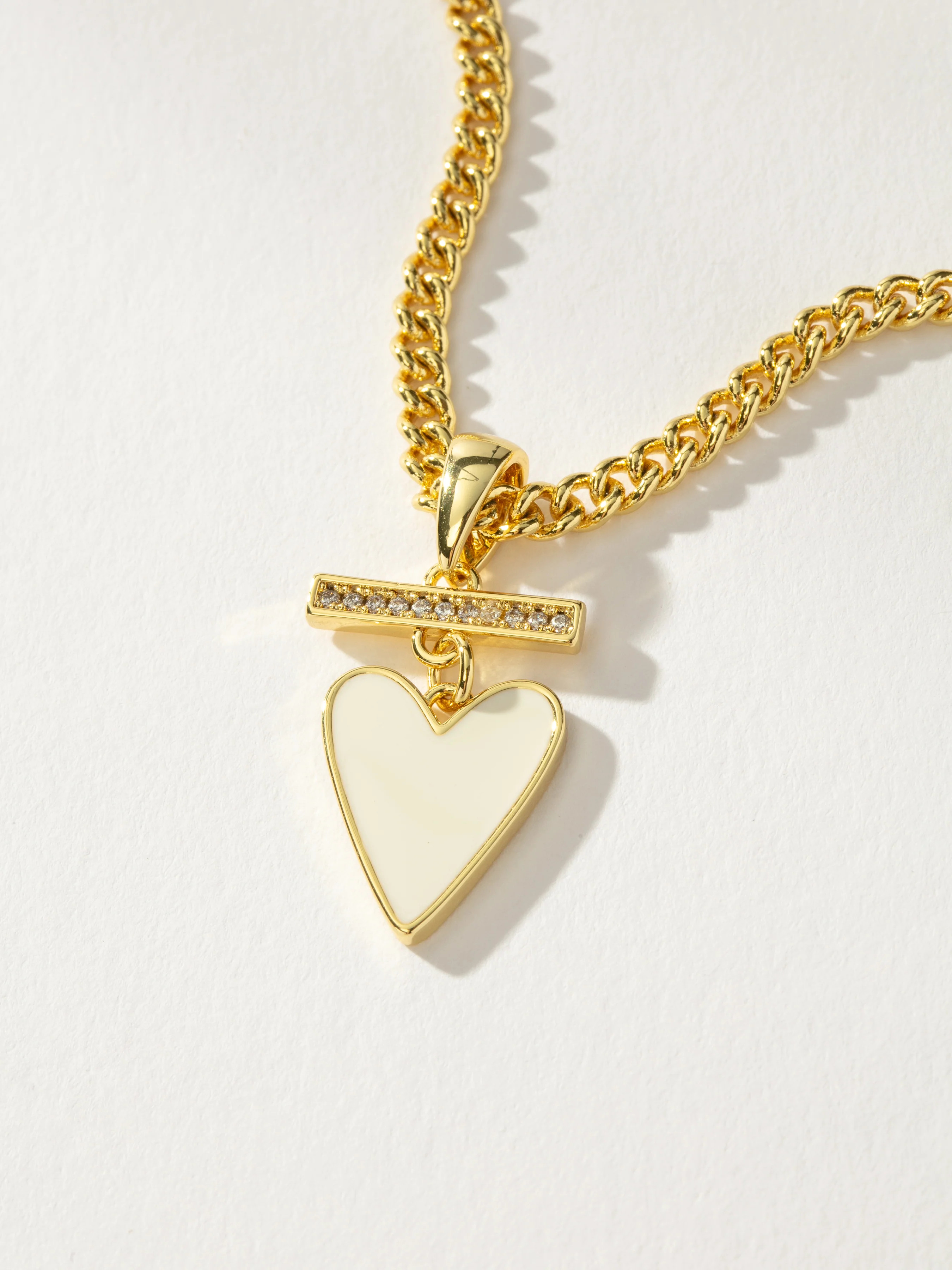 Pure Heart Chain Pendant Necklace in Gold | Uncommon James | Uncommon James