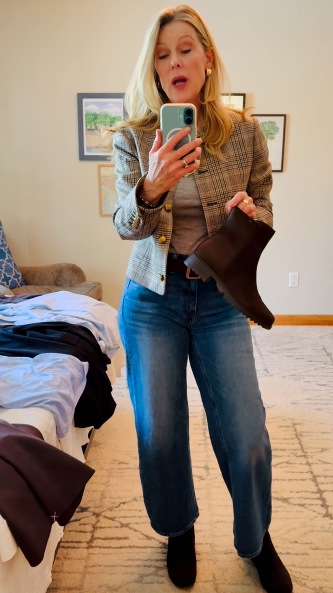 Fall boots 

The ideal boot for home and travel. Stylish and waterproof! 💦

True to size and very comfy. This chocolate brown is a perennial fall favorite. 

#LTKShoeCrush #LTKTravel #LTKOver40