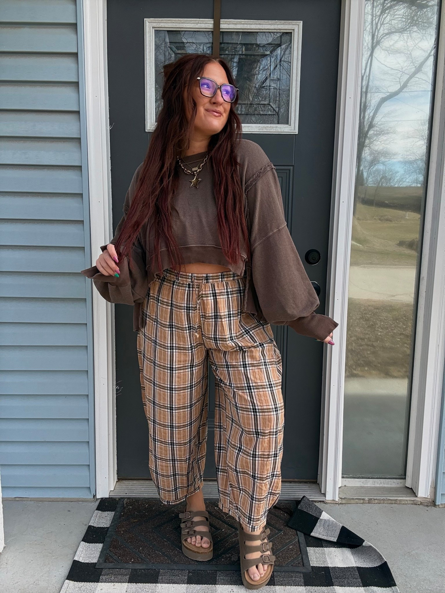 Comfy outfit, the pants are a little more lightweight than I thought, not the BEST quality but I’ll still wear them since they’re cute 😅🤭

#LTKootd #LTKMidsize