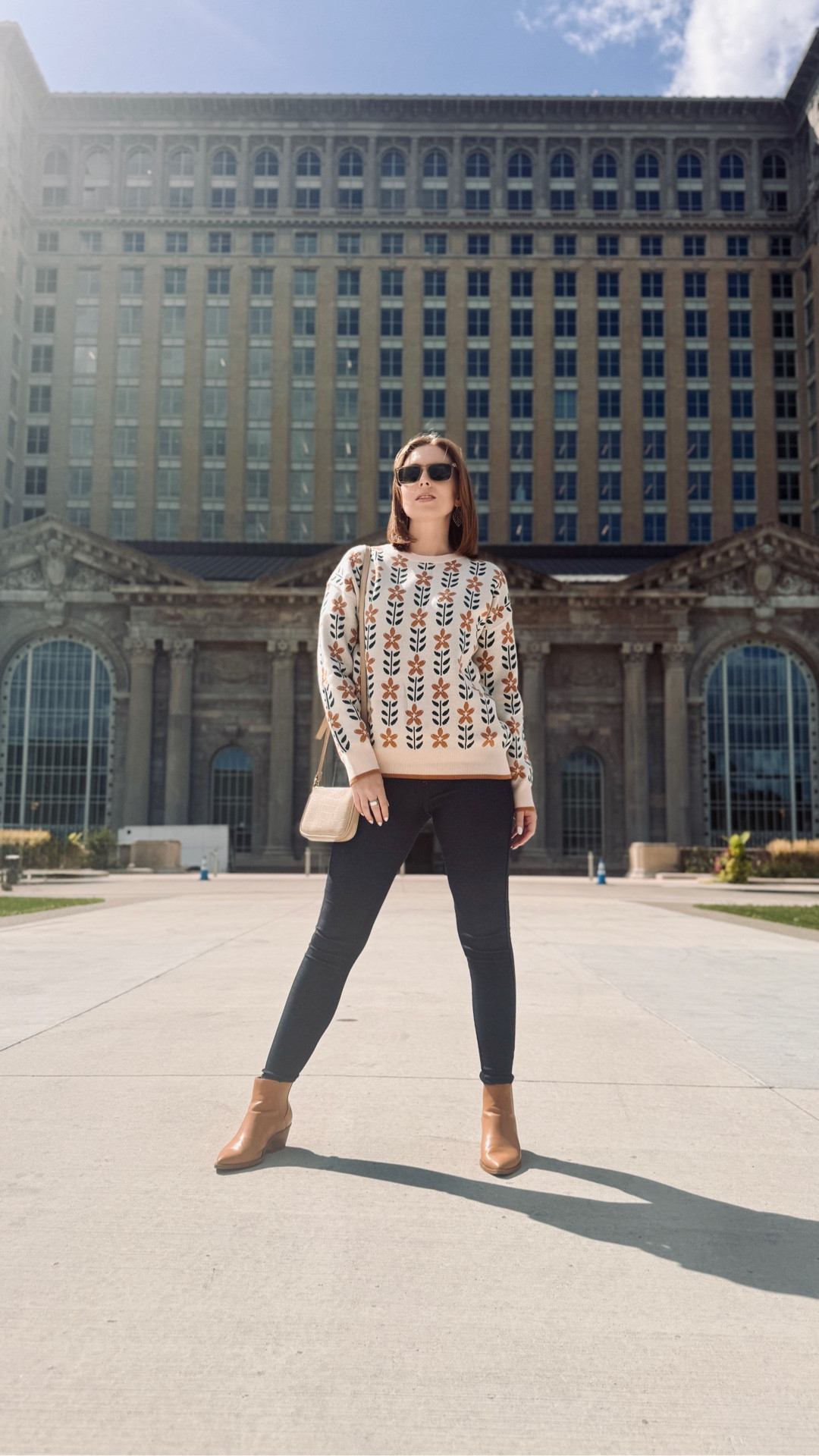 Seater weather! Loving this fall outfit ❤️

#LTKFindsUnder50 #LTKSeasonal #LTKStyleTip