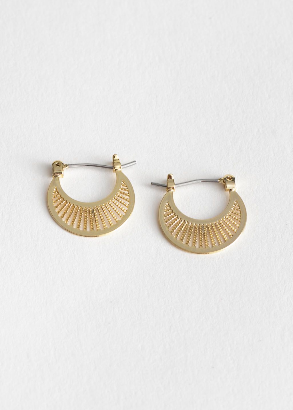 Ray Hoop Earrings - Gold - Earrings - & Other Stories US | & Other Stories (EU + UK)