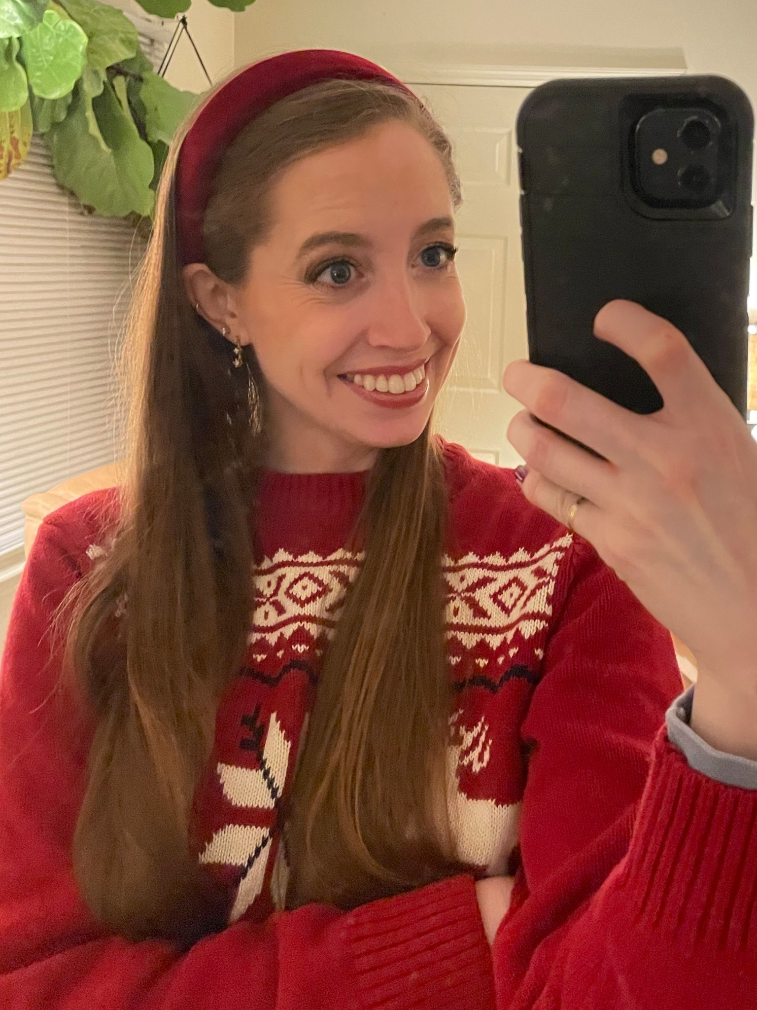 These velvet headbands are the best / $12 for 4! It comes with red, green, black, and brown. Super comfortable! 
.
Velvet headband
Amazon finds 

#LTKSeasonal #LTKFindsUnder50