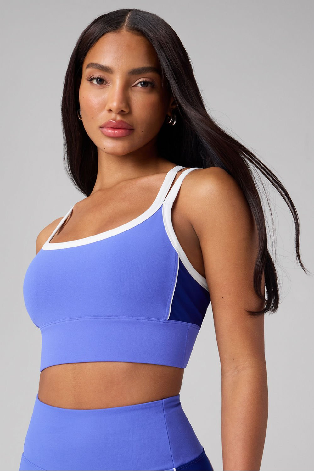 Principal Color Block Longline Medium Impact Bra | Fabletics