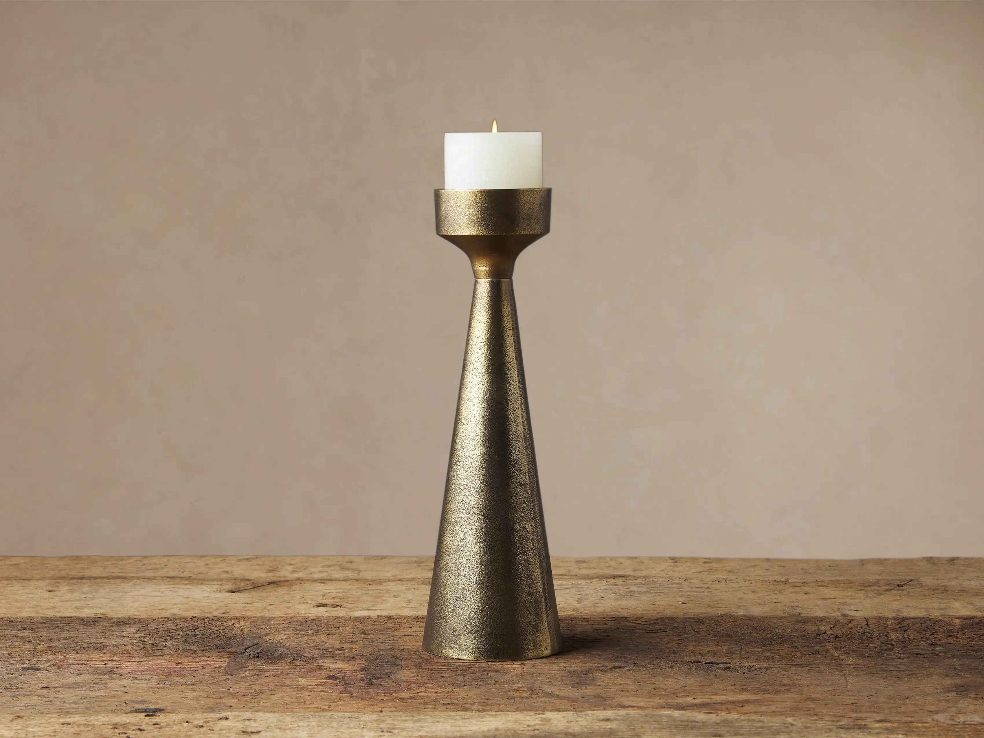 Ren Pillar Holder | Arhaus