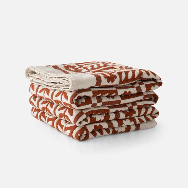 Stillwater Floral Quilt | Schoolhouse