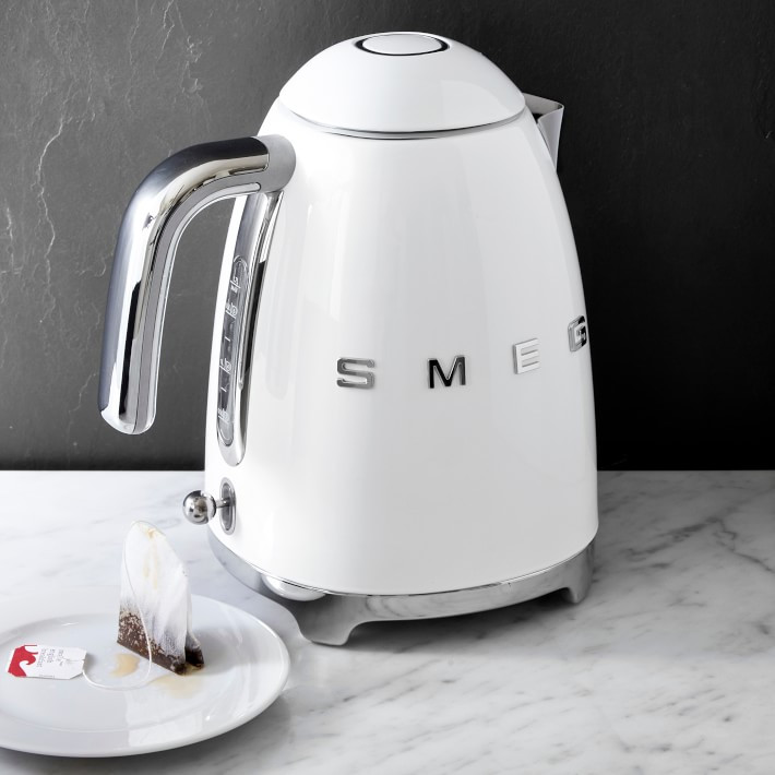 Smeg Tea Kettle | Williams-Sonoma