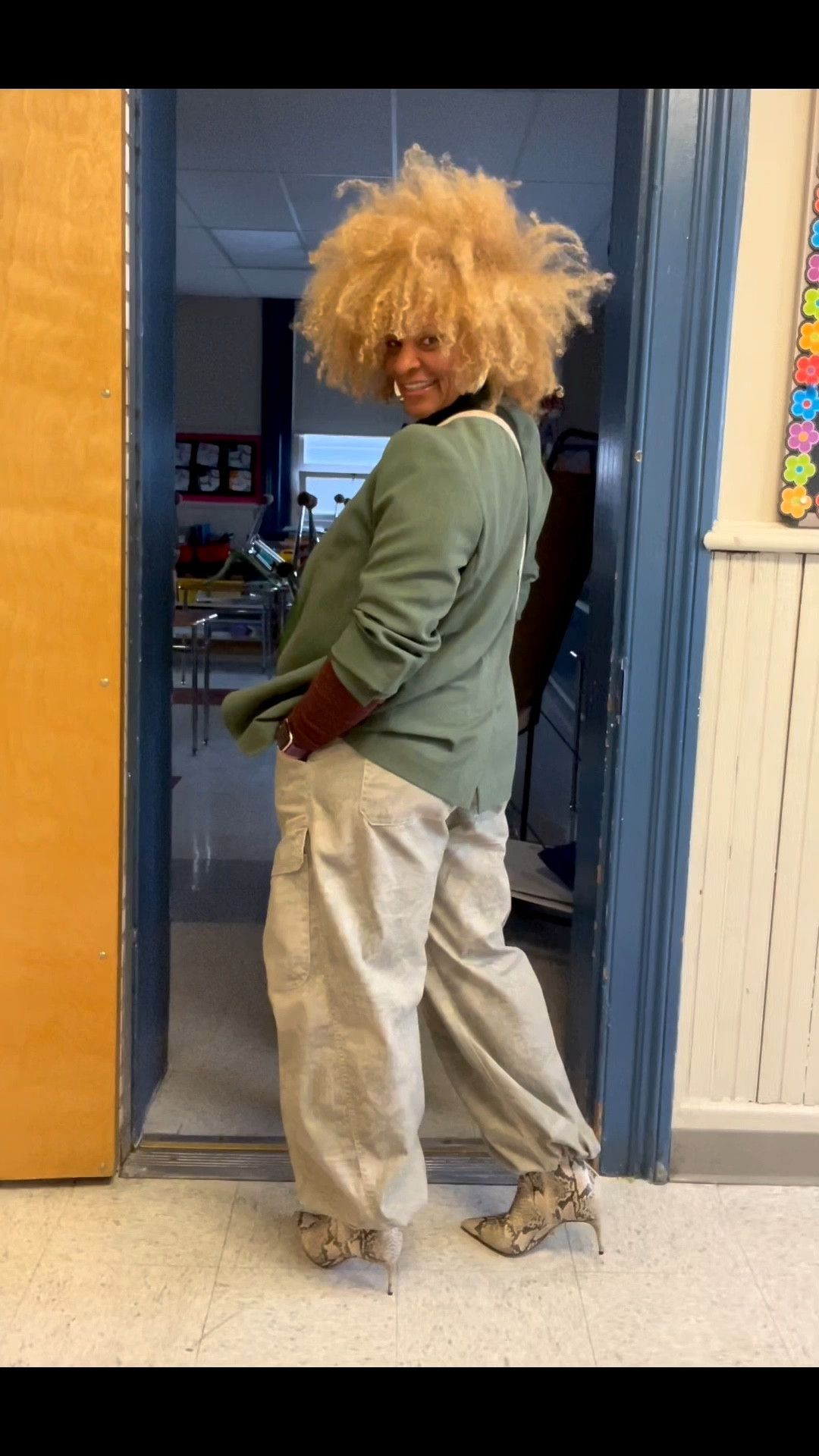 🌿 Feeling green and serene!🌿 Embracing the beauty of a monochromatic palette today, with soft green hues that bring a fresh vibe. Added a touch of burgundy to elevate the look! It’s all about those subtle pops of color! 

Drop your thoughts below! 👇🏼💚💫 

#OOTD #Monochromatic  #StyleInspo #green #teachersofinstagram 

Blazer: @asos
Top: @mango
Long sleeve tee: @mango
Cargos: @urbanoutfitters
Boots: @Schutz 
Bag: @shopclarev
Rings: @hellobaabs (use STORY20 for your special discount)

#LTKootd #LTKWorkwear #LTKSpringSale