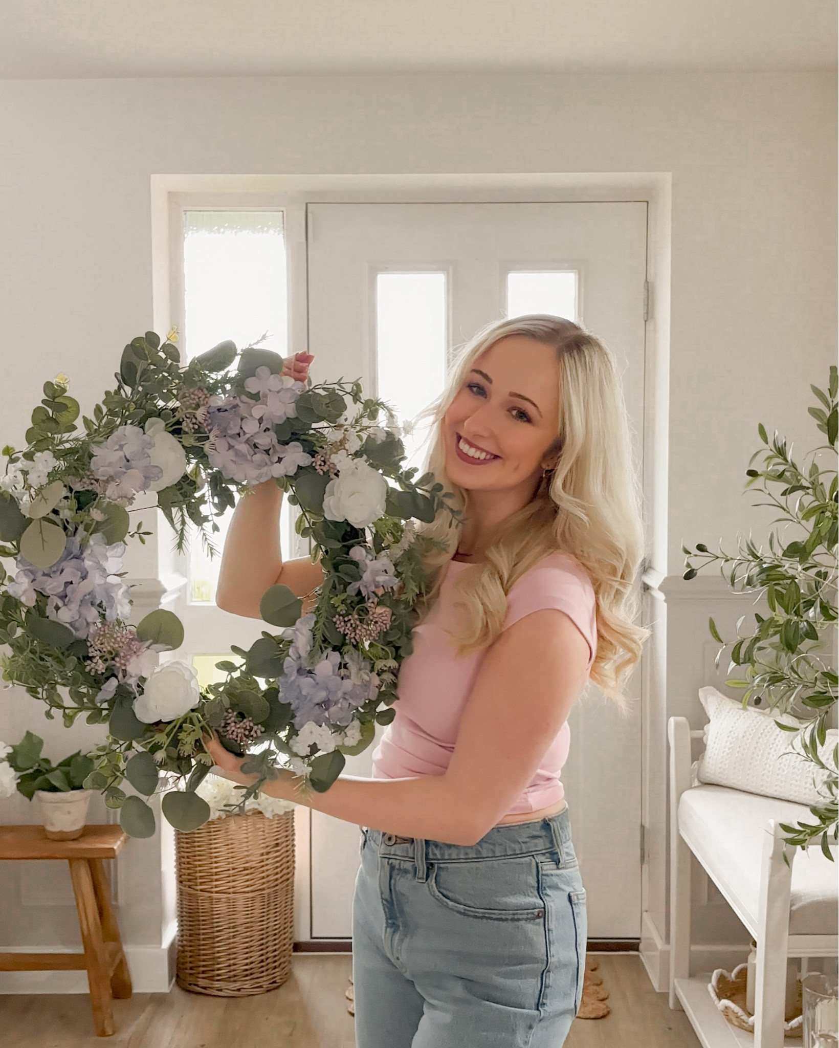 A perfect and affordable spring wreath from Sainsbury’s!!! So pretty 😍 

#LTKsummer #LTKstyletip #LTKhome