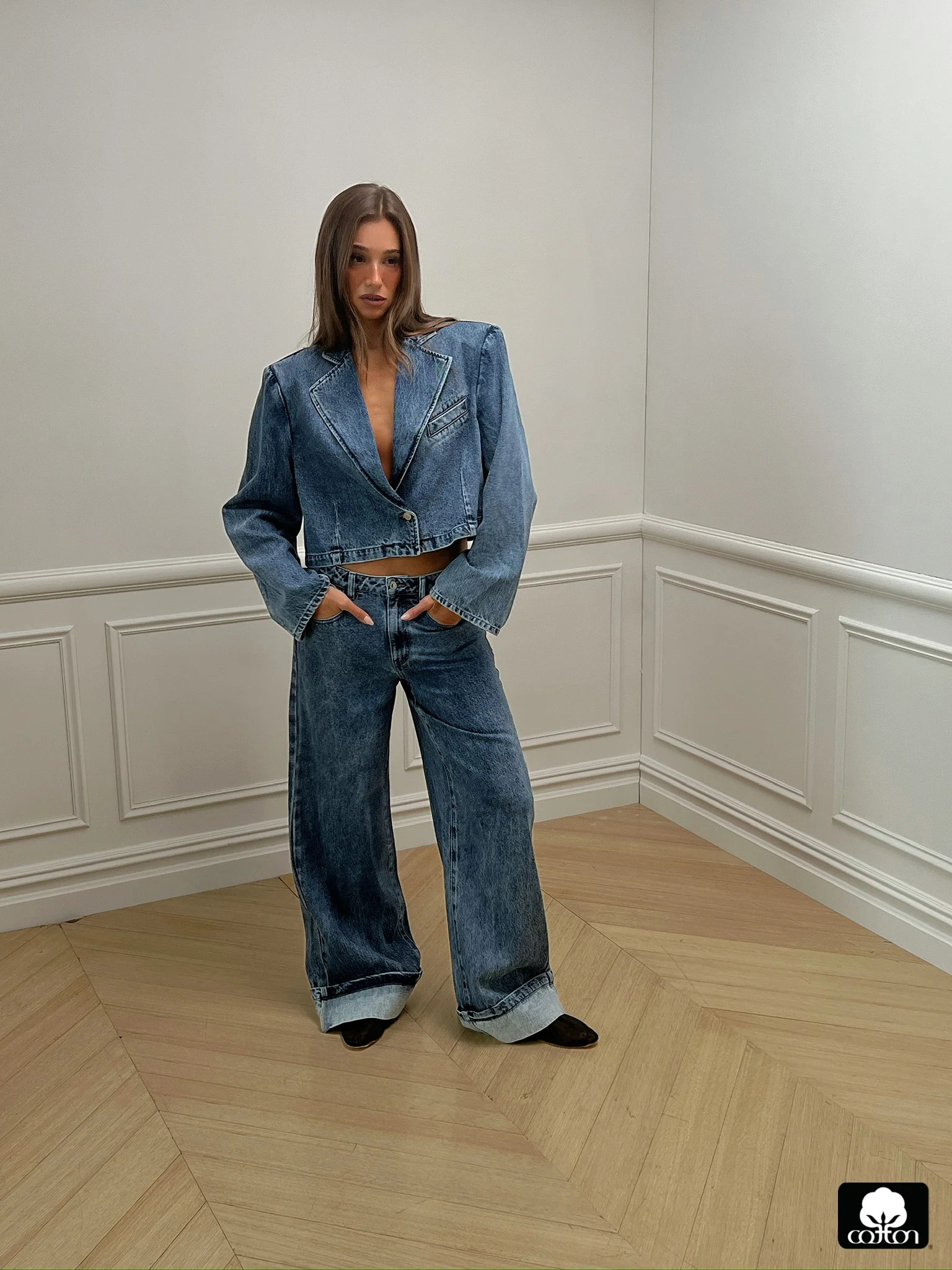 Mid Rise Cuff Straight Leg Jean | We Wore What