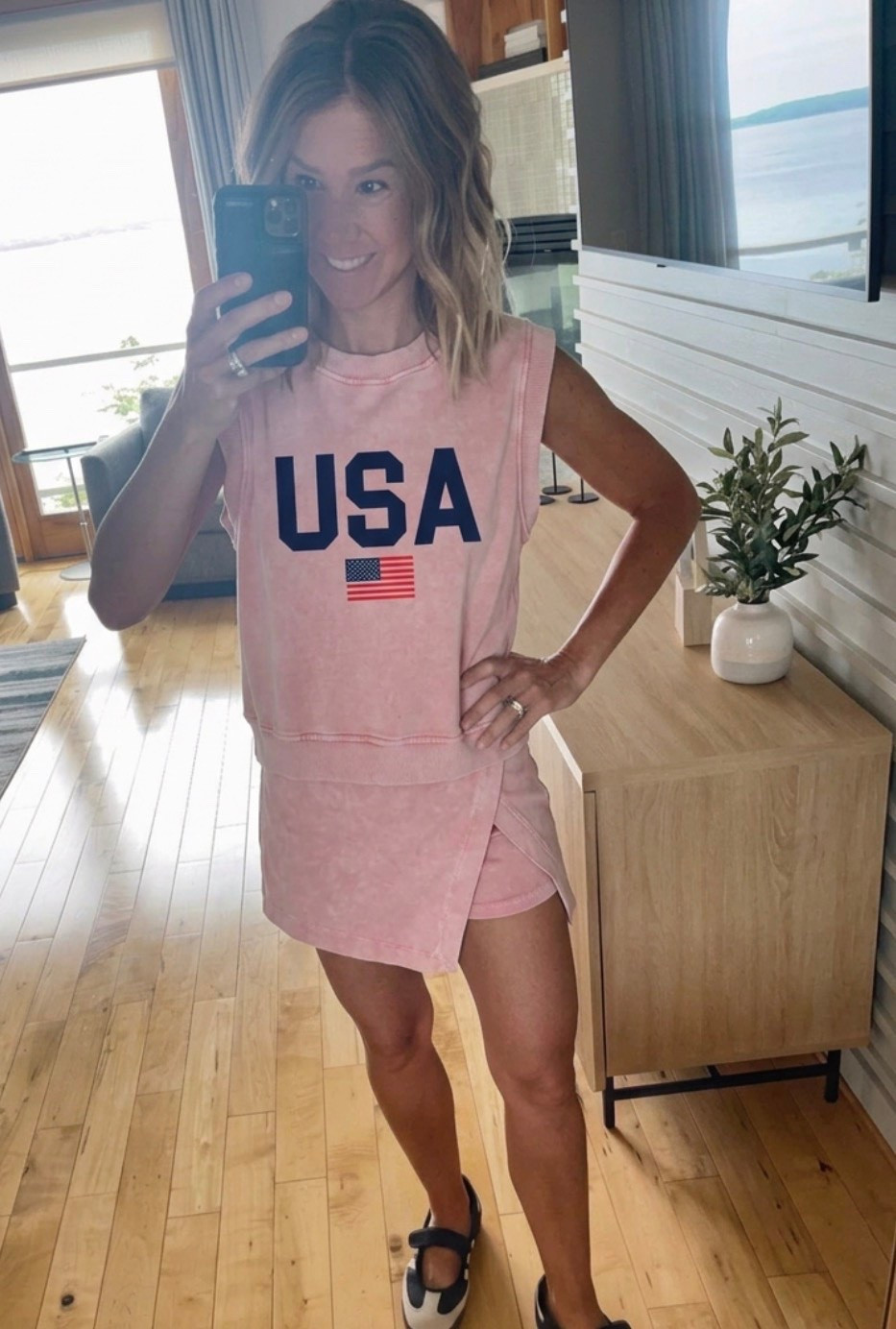 The easiest 4th of July outfit ❤️🇺🇸 This matching set is comfy, flattering and ready for sunshine, celebrations, and fireworks. 

Wearing small