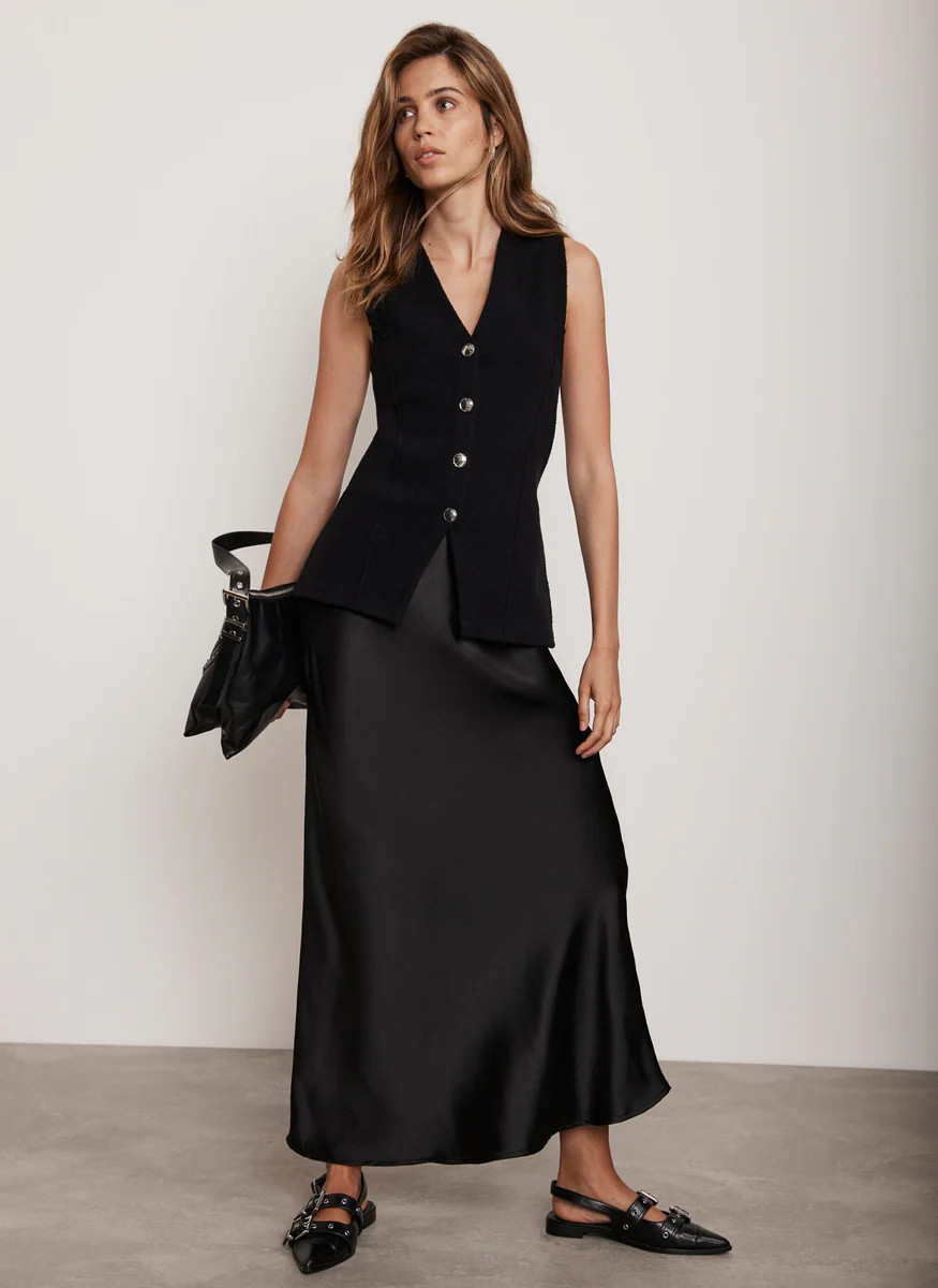 Black Longline Knit Waistcoat | Mint Velvet