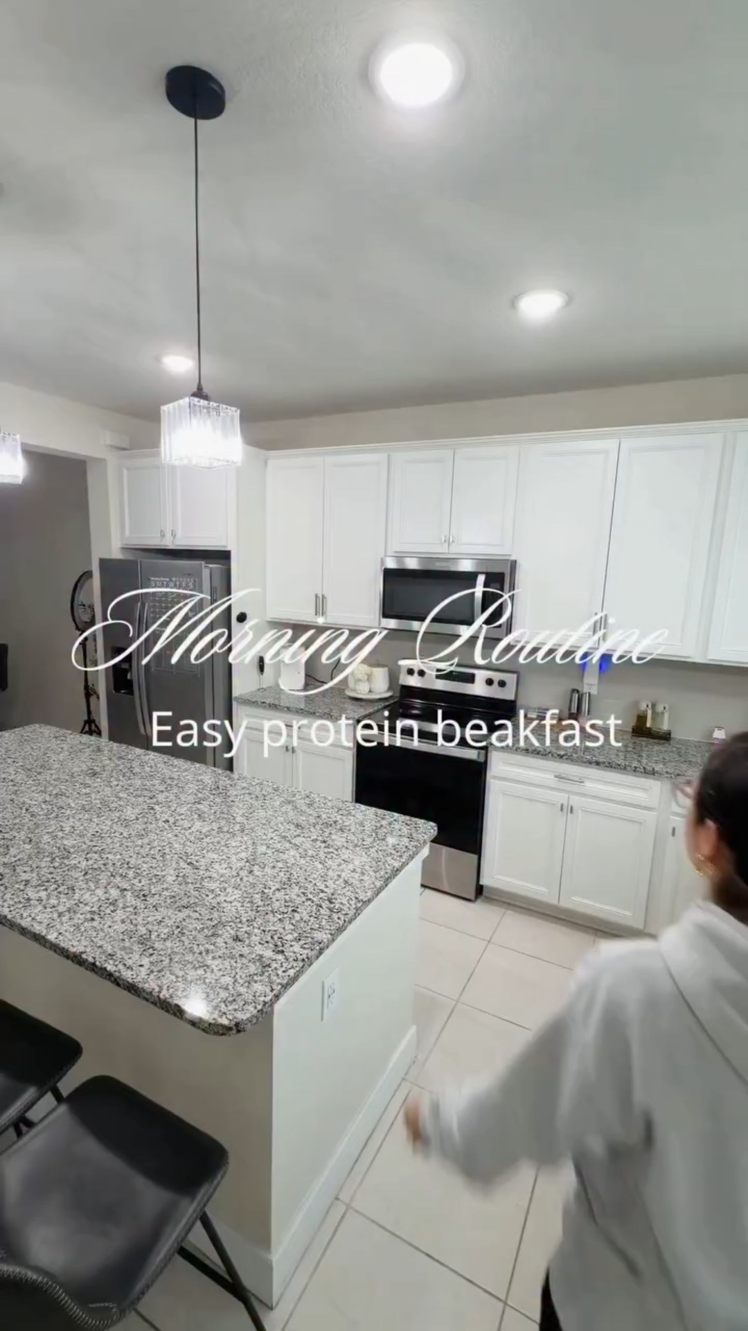 🇺🇸 Easy protein wins for busy mornings ☀️
I love that Egglife wraps are very low in calories and made without flour, using cage-free egg whites. The texture surprised me in the best way — soft, flexible, and honestly 10/10 on flavor.
This was my first time trying them and I genuinely loved how easy they are to use for breakfast. I’ll definitely be adding these to my regular grocery list. @egglifefoods 
.
🇪🇸 Me encanta que los wraps de Egglife sean muy bajos en calorías y estén hechos sin harina, usando claras de huevo de gallinas cage-free. La textura me sorprendió para bien: suaves, flexibles y honestamente 10/10 en sabor.
Fue la primera vez que los probé y de verdad me encantó lo fáciles que son de usar para el desayuno. Definitivamente los agregaré a mi lista regular del súper..

#egglifewraps #proteinhack