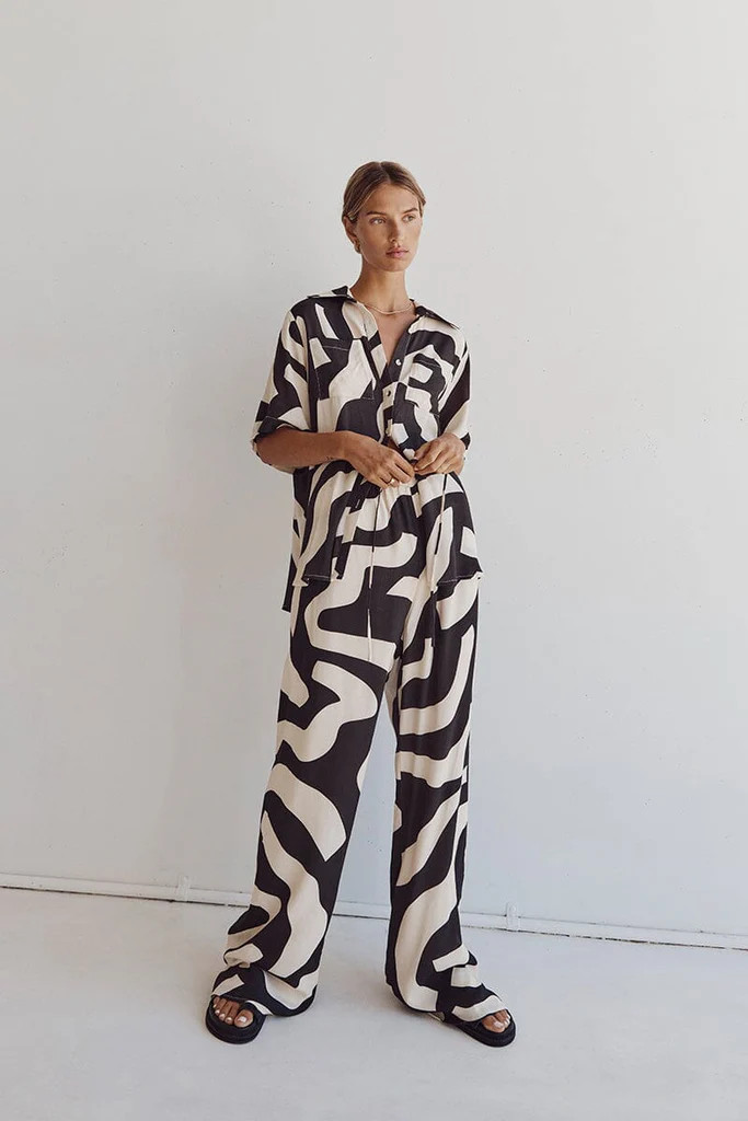 NINA CREAM VACATION SHIRT | DISSH