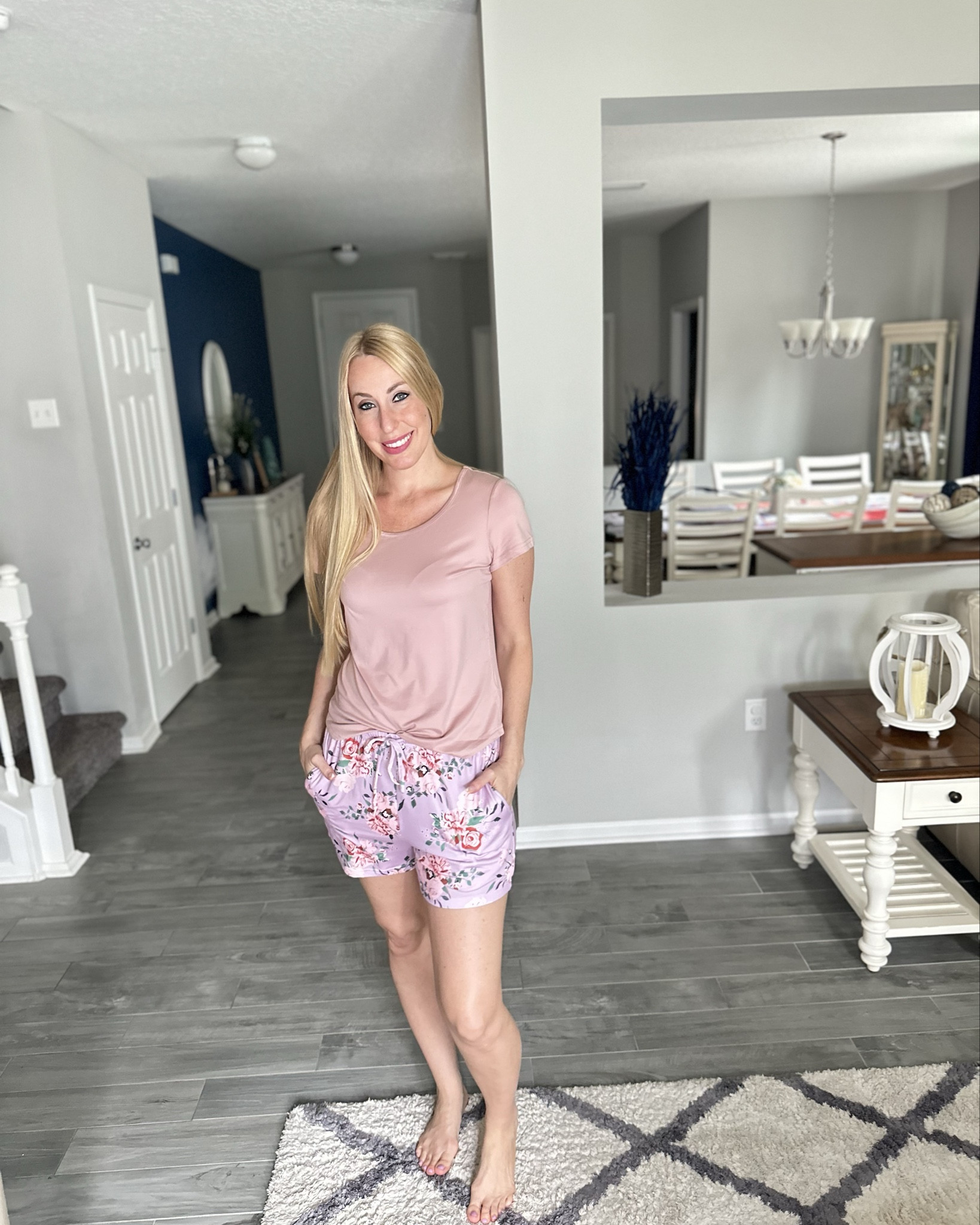 Soft floral pj set 
💞 these make great pajamas or lounge set. Also comes with a pair of capris 
💖 wearing size small, fits true to size 
Women’s clothes
Loungeset
Loungewear
Comfy clothes
Casual clothes 
#Women’s clothes
#Loungeset
#Loungewear
#Comfy clothes
#Casual clothes 


#LTKFindsUnder50 #LTKStyleTip