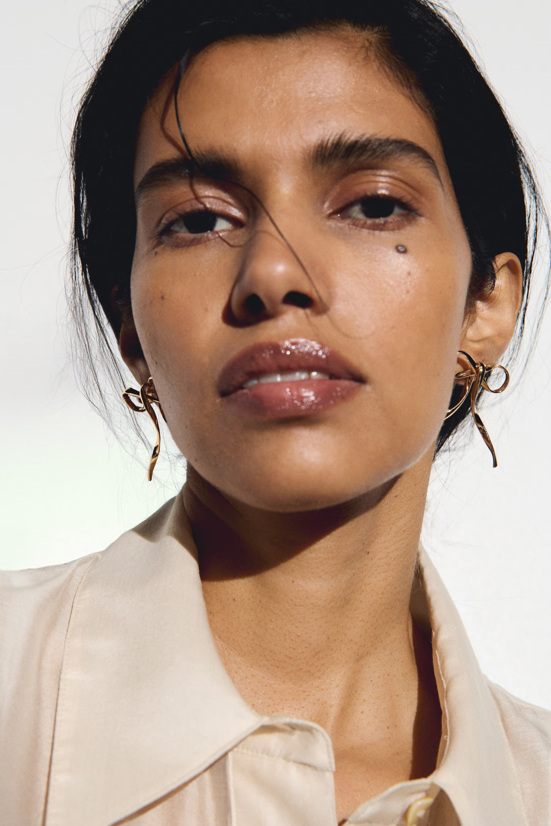 Bow-Shaped Earrings | H&M (US + CA)