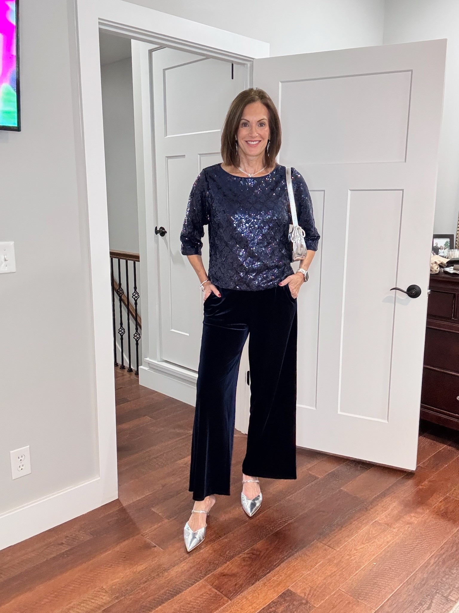 Elevated New Year’s Eve outfit! Wearing a medium in both top and pants

Women’s fashion, outfit inspo, outfit ideas, what to wear for, fashion over 40, fashion over 50, fall outfit ideas, winter fashion, winter styles, winter outfits, winter outfit inspo, holiday styles, holiday outfits, holiday outfit inspo, holiday fashion, trending fashion, chic style, new years outfit, New Year’s Eve outfit

 


#LTKOver40 #LTKHoliday #LTKootd