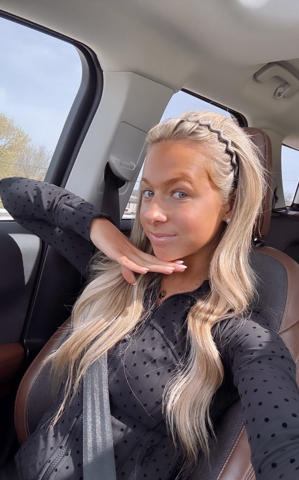 loving that zig zag headbands are coming back😍

#LTKBeauty