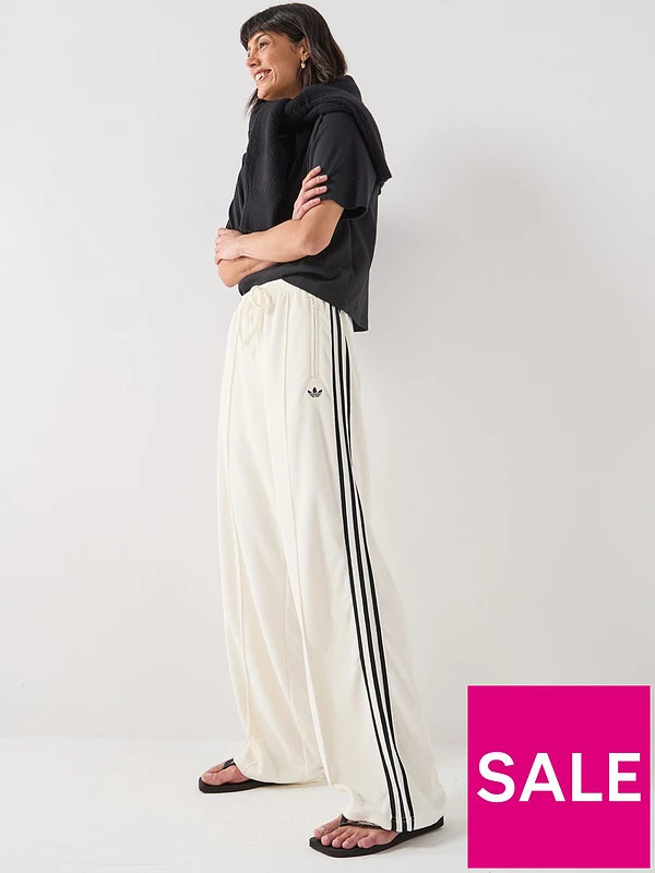 adidas Originals Women's Terry Towel Firebird Pants - White | Very (UK)