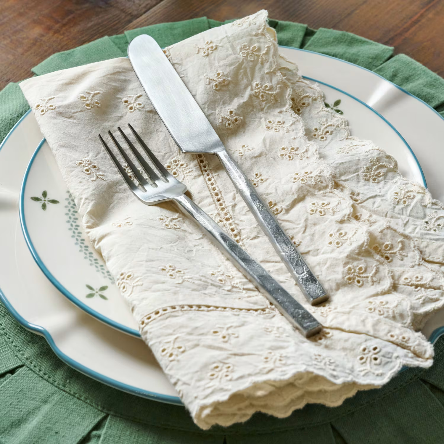 Antique White Eyelet Napkin Set of Four | Magnolia