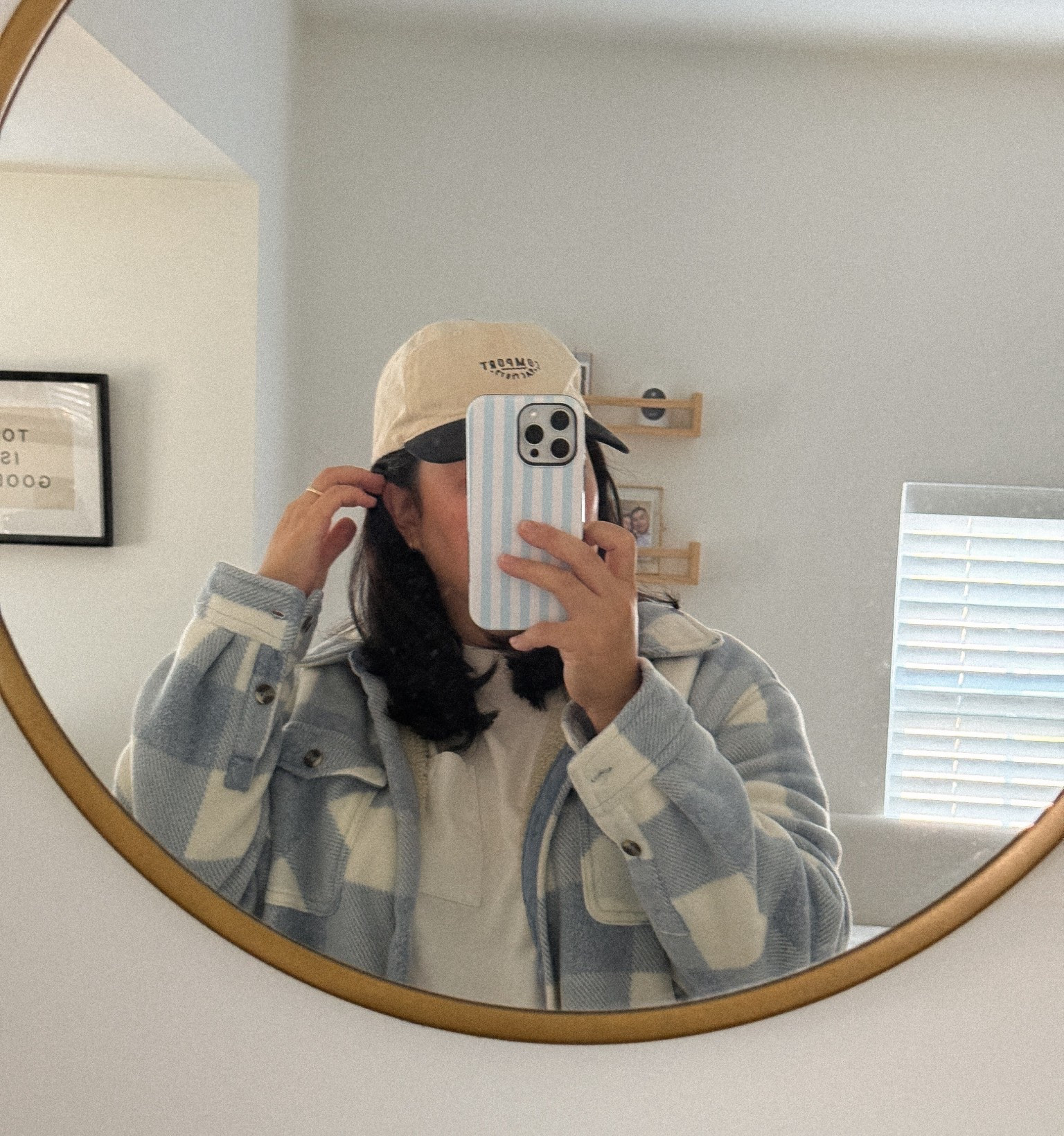 sweater weather is here! comfortable mama outfit when on the go



#LTKMidsize