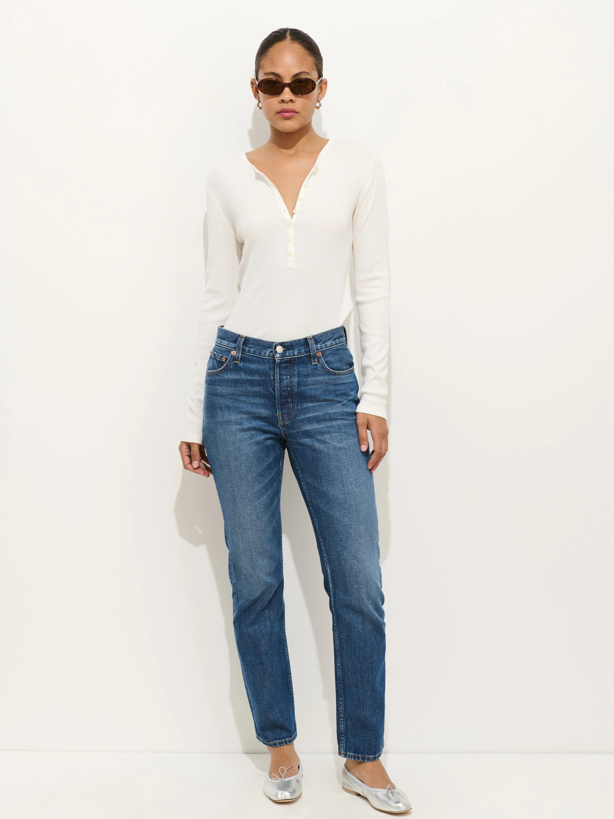 Jane Mid Rise Straight Jean | Alex Mill