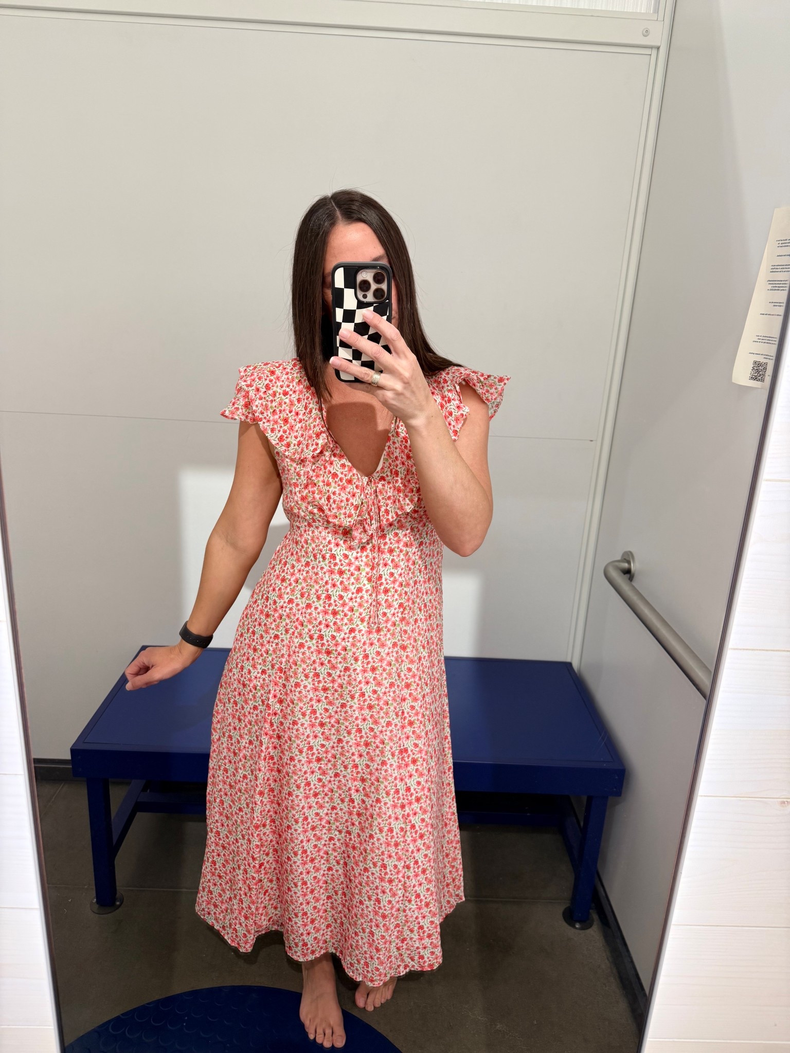 LAST MINUTE Easter dress? Found it 💙

If you’re still looking for something cute, flattering, and easy to throw on… these are the ones everyone is grabbing right now ✨

Lightweight, non-clingy (yes please 🙌🏼), and made for real life, you’ll feel put together without overthinking it.

Perfect for Easter, family photos, church, or any spring plans on your calendar 🌸

These are the dresses you’ll wear on repeat 🤍

Fit details:
Size small
5’5” | 130 lbs
Small chest | broader shoulders | carry weight in midsection

Don’t wait on these, sizes are already going
Tap to shop before your favorite sells out ✨

#LTKootd #LTKOver40 #LTKSaleAlert