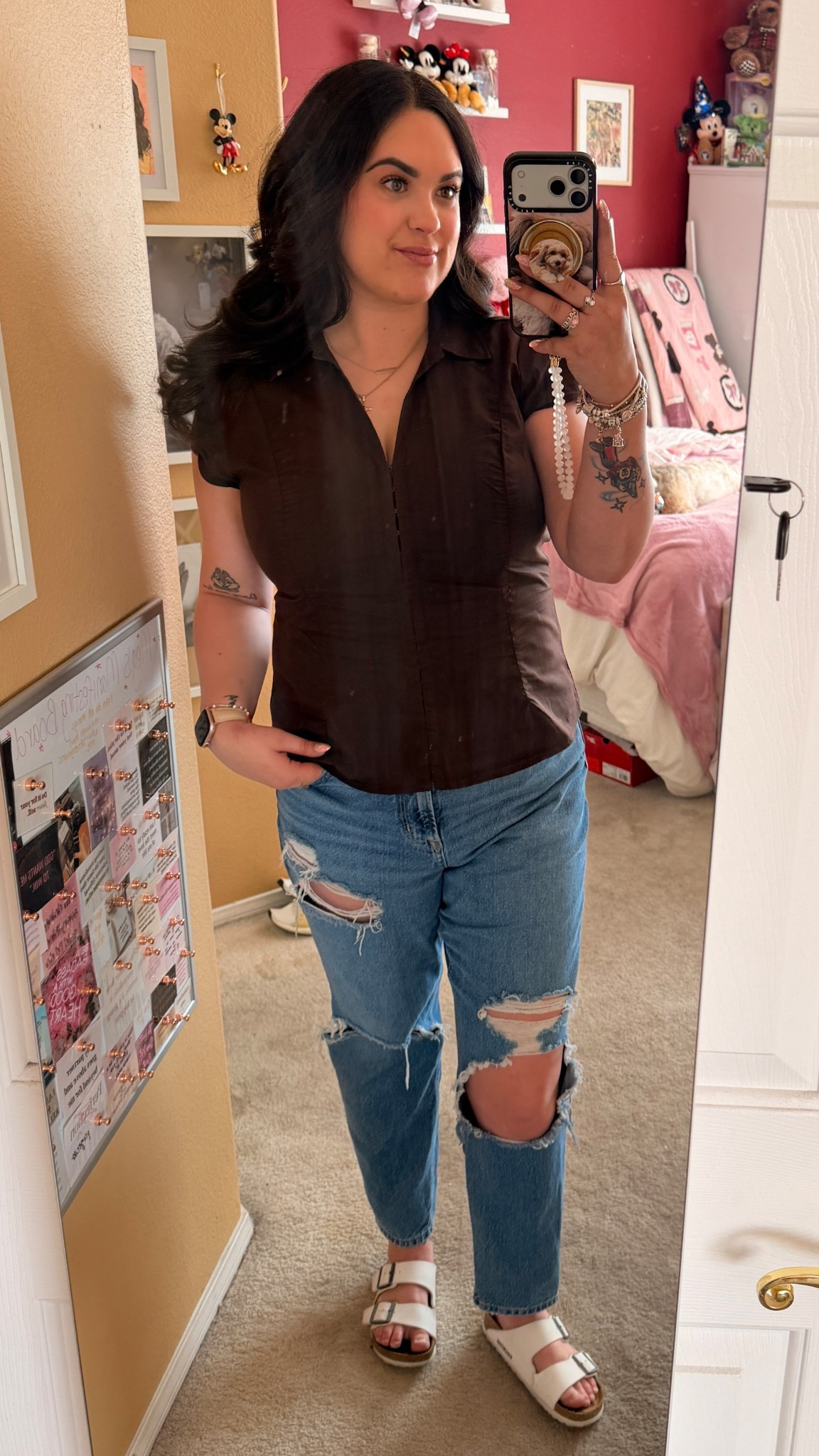 Let’s get the day going 🧸✨

#LTKgrwm #LTKmorningroutine #LTKBeauty