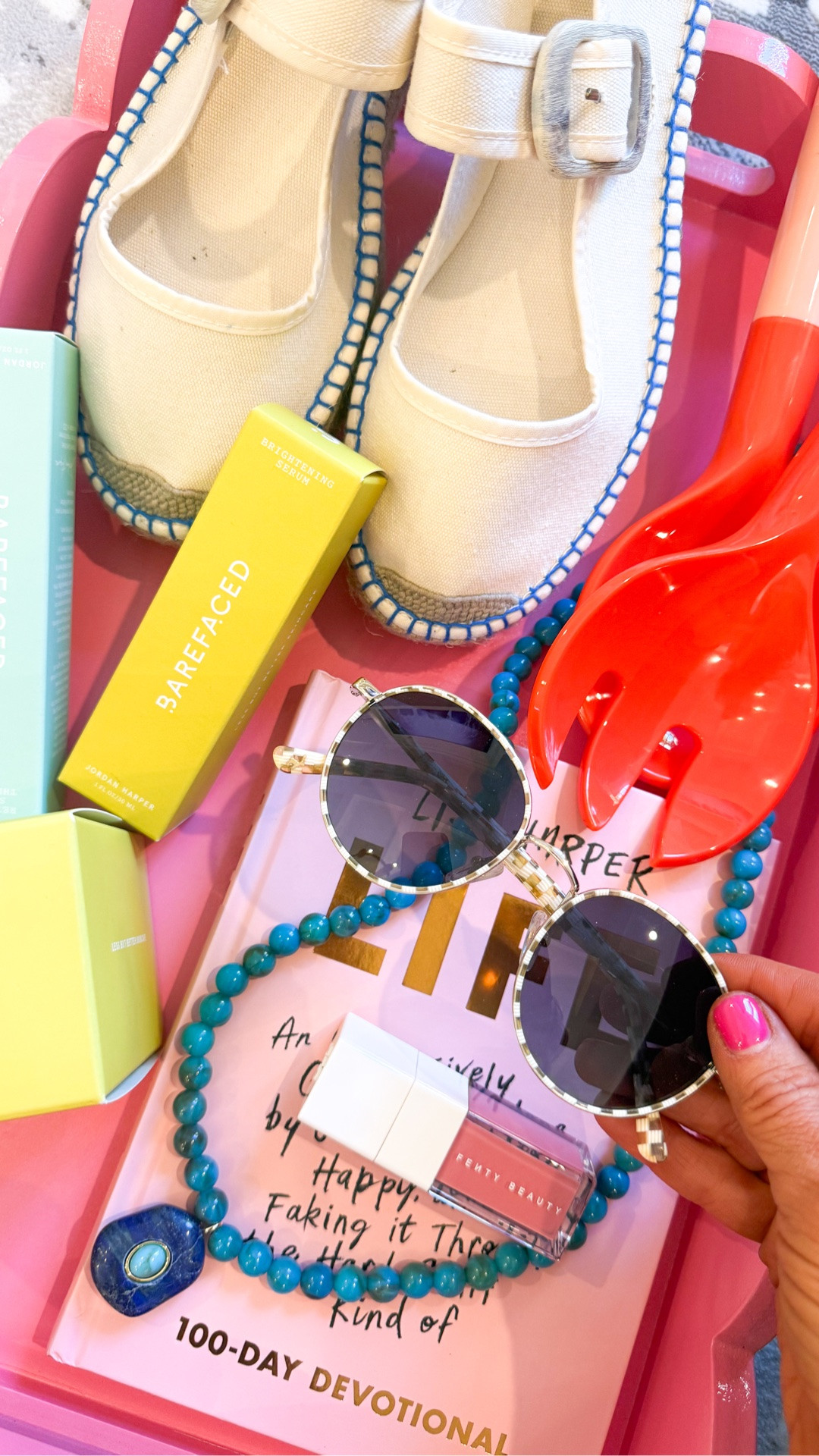new and noteworthy… edition no. 1 

the latest and greatest of goods I bought! all things fashion, beauty, home and more •

#LTKSeasonal #LTKmomlife #LTKOver40